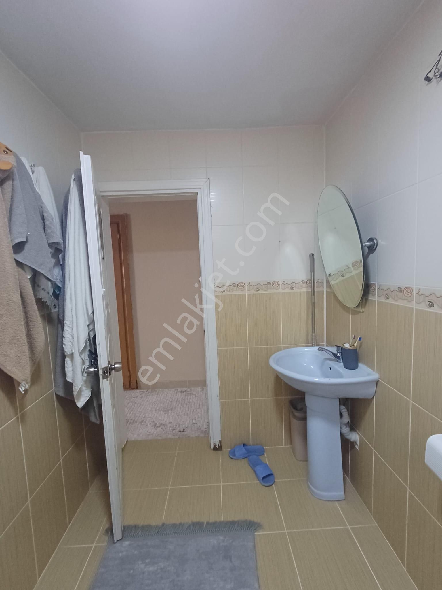 Mertcan Dan Adnan Kahveci Metroya Yürüme Balkonlu 2+1 Bahçe Katı - Görsel 19