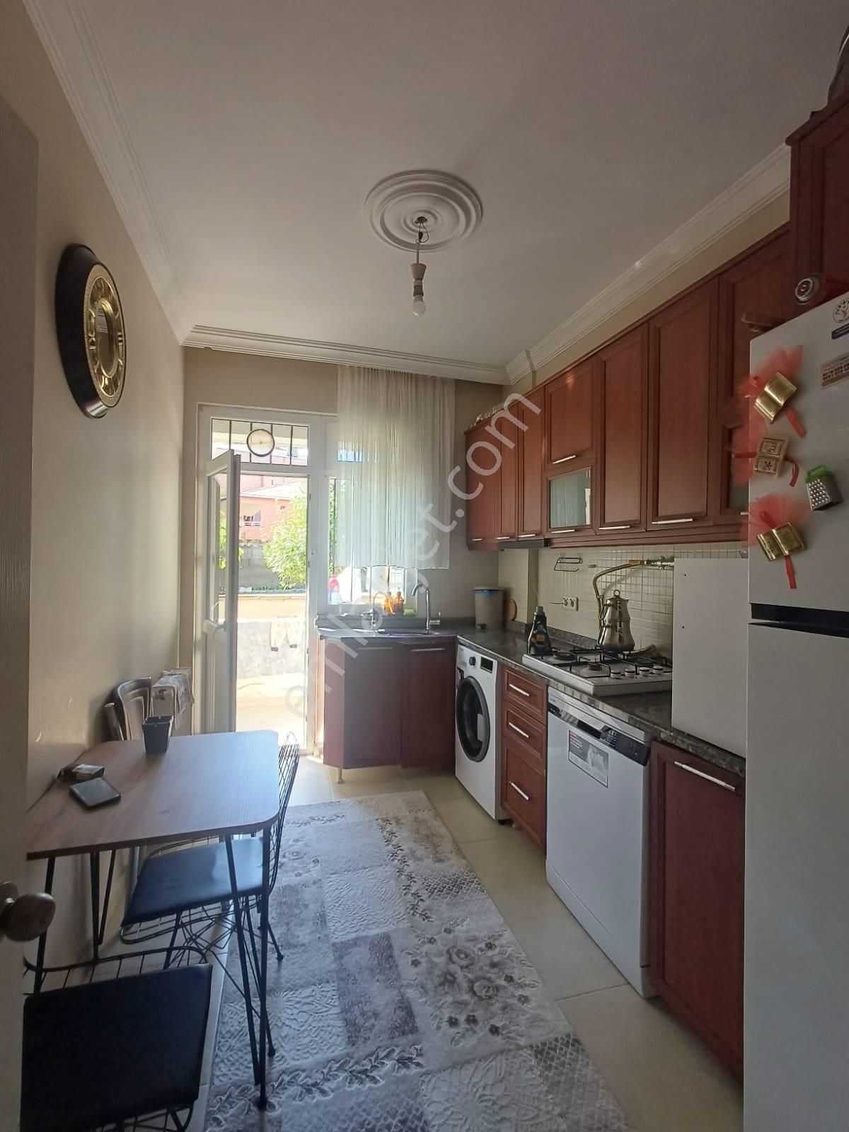 Mertcan Dan Adnan Kahveci Metroya Yürüme Balkonlu 2+1 Bahçe Katı - Görsel 15