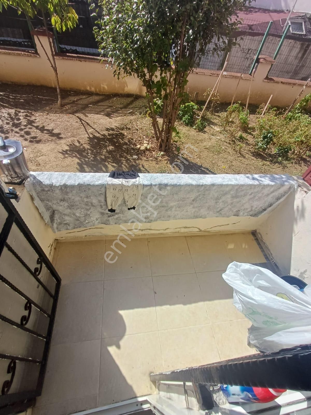 Mertcan Dan Adnan Kahveci Metroya Yürüme Balkonlu 2+1 Bahçe Katı - Görsel 22