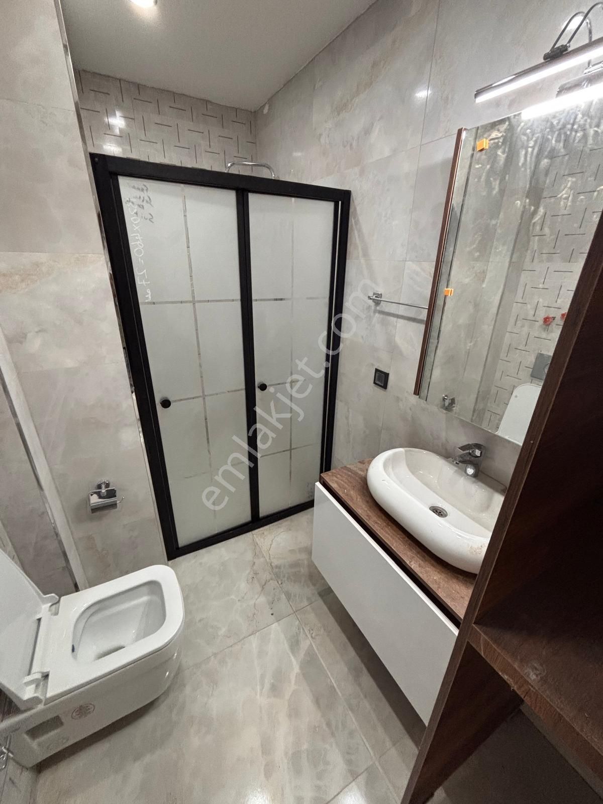 Liman Yoluna 170 Metre Müstakil Havuzlu Sıfır 3+1 Villa - Görsel 4