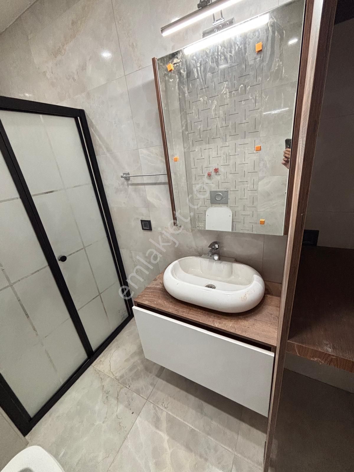 Liman Yoluna 170 Metre Müstakil Havuzlu Sıfır 3+1 Villa - Görsel 28