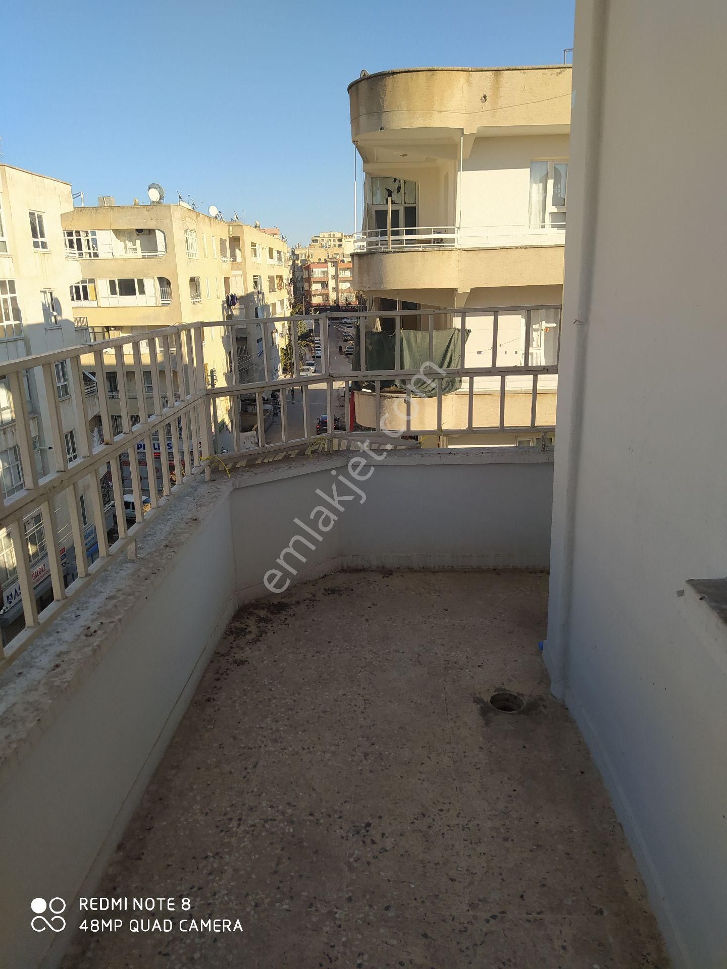 Eryavuz Dan Merkezi Yer,geniş 2+1 Odalı,doğalgaz Kombili ,yeni Boyalı,uygun Fiyat - Görsel 17