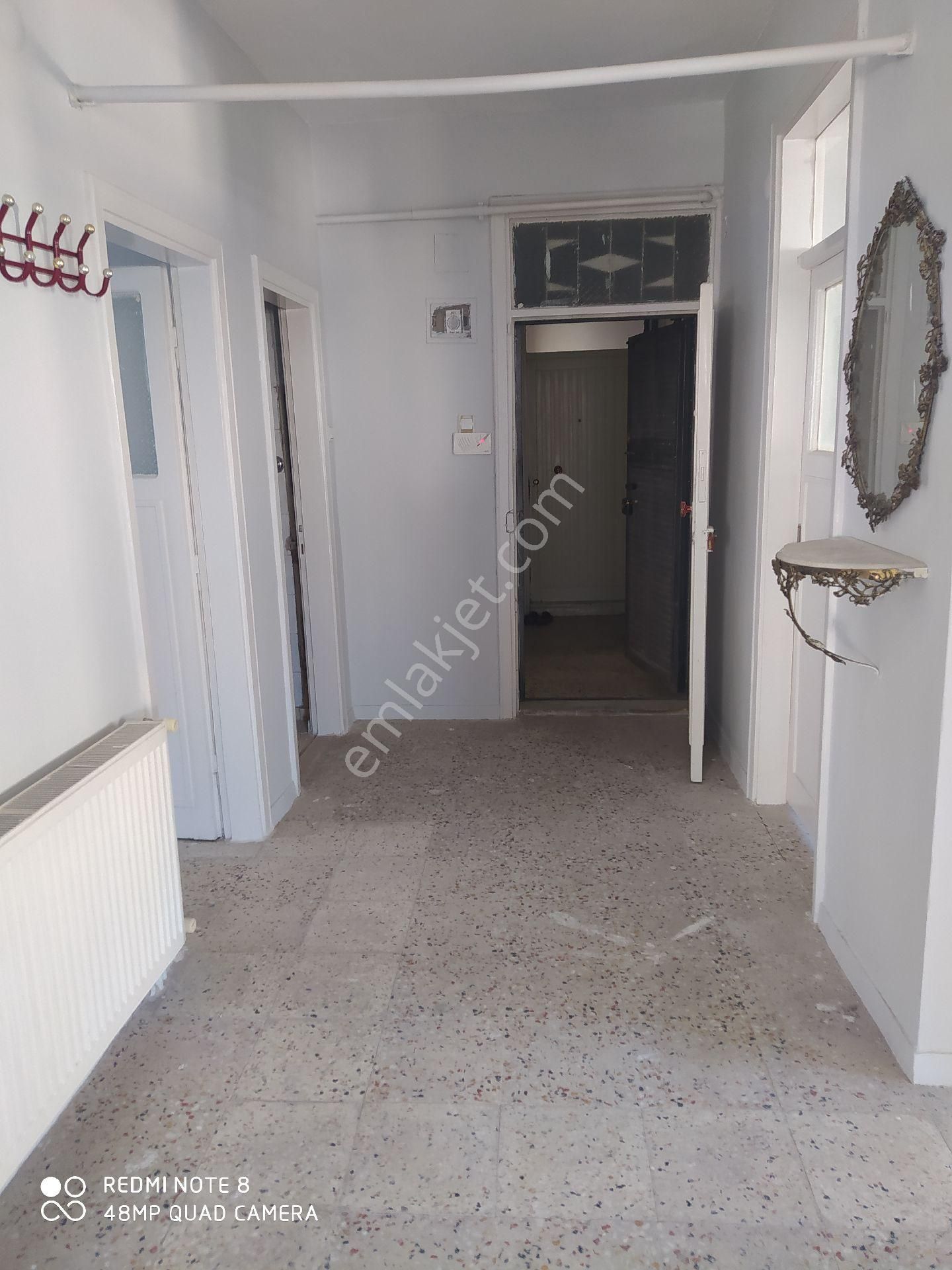 Eryavuz Dan Merkezi Yer,geniş 2+1 Odalı,doğalgaz Kombili ,yeni Boyalı,uygun Fiyat - Görsel 12