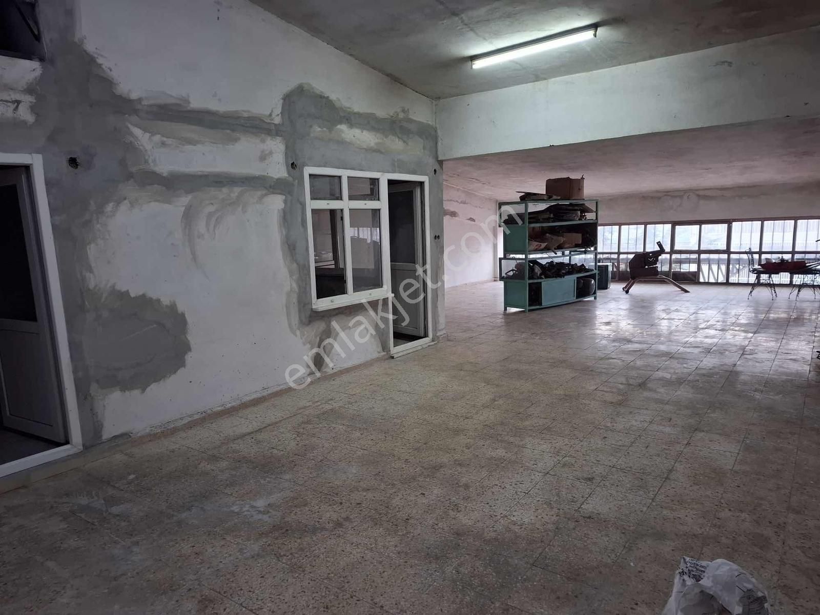 Kirazlık 19 Mayıs Sanayi Sitesinde Satılık İşyeri!!! - Görsel 11