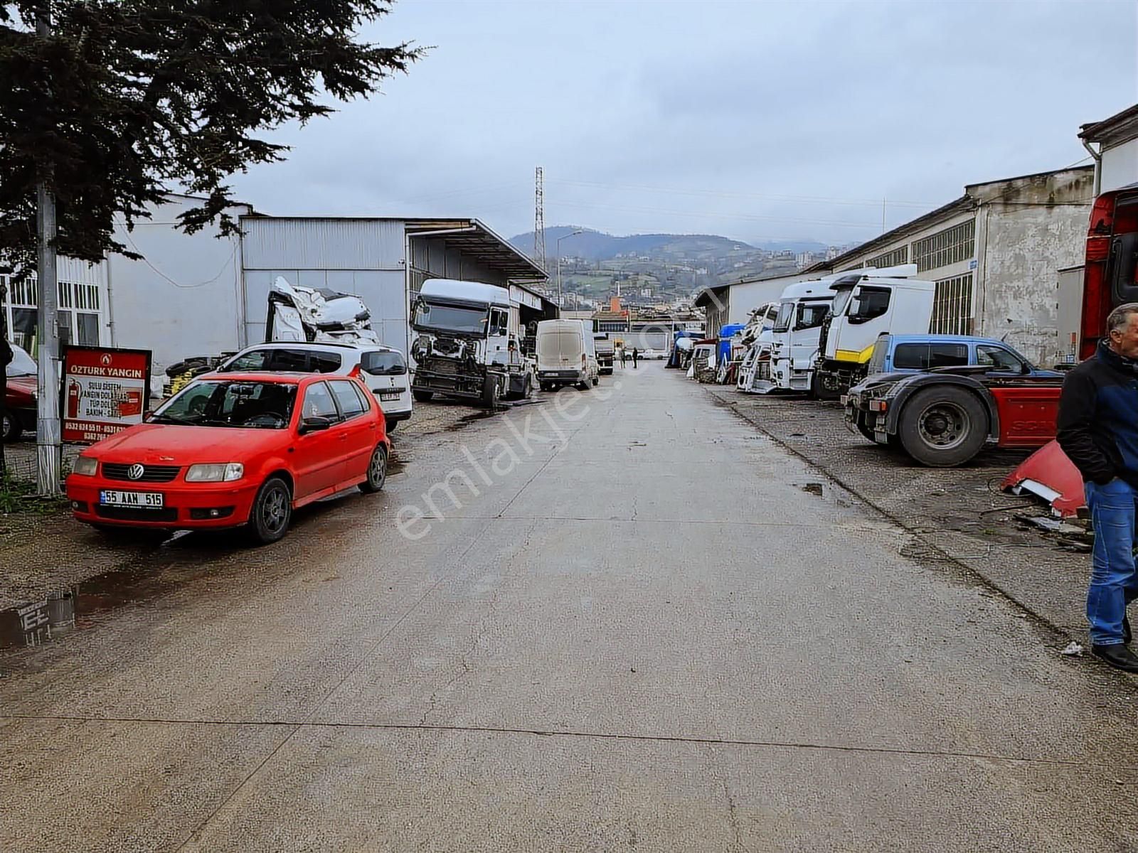 Kirazlık 19 Mayıs Sanayi Sitesinde Satılık İşyeri!!! - Görsel 13