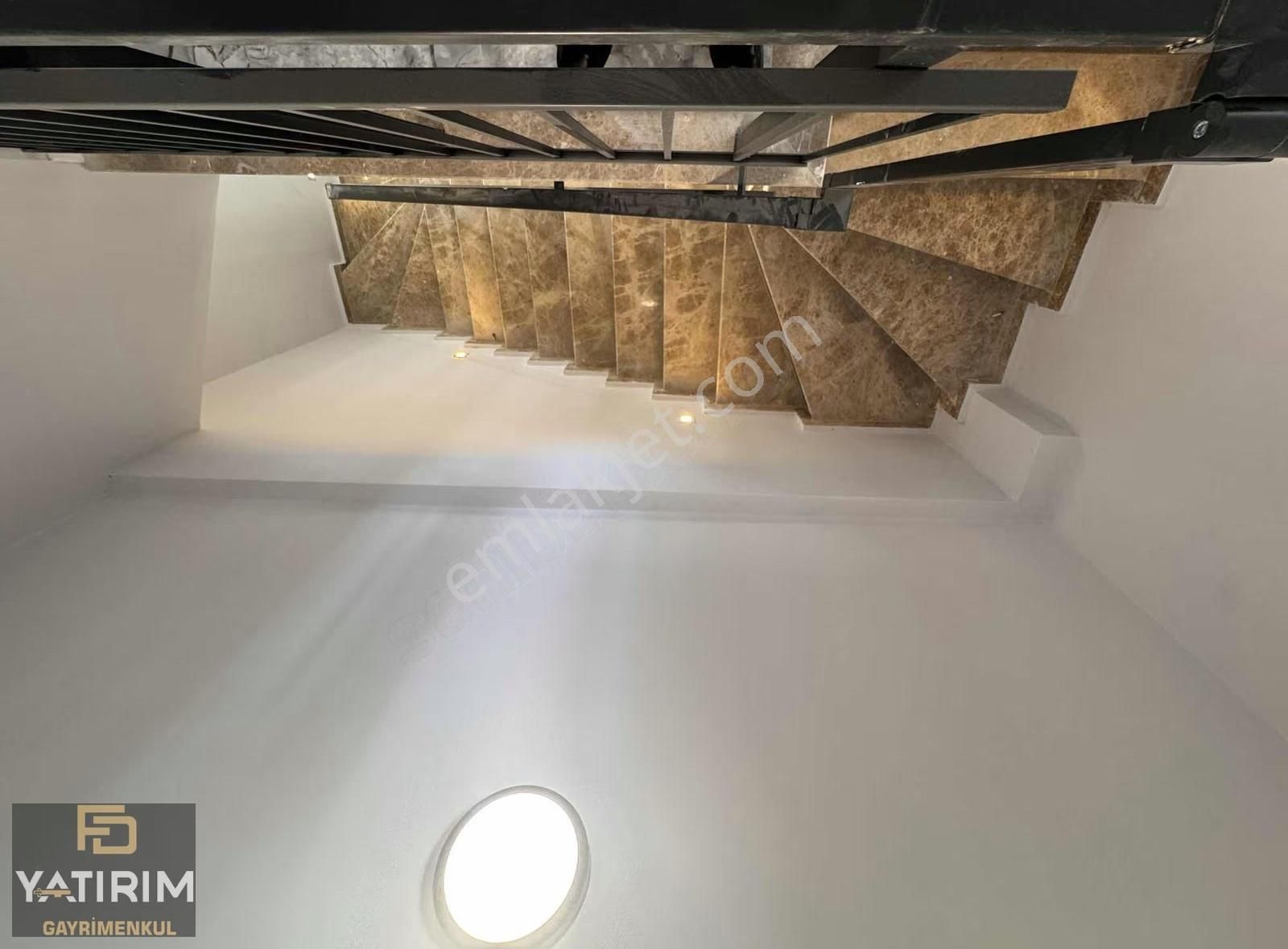 Osmangazi Merkezde Geniş Emsalsiz 4+1 200 M2 Lüx Çatı Dubleksi - Görsel 24