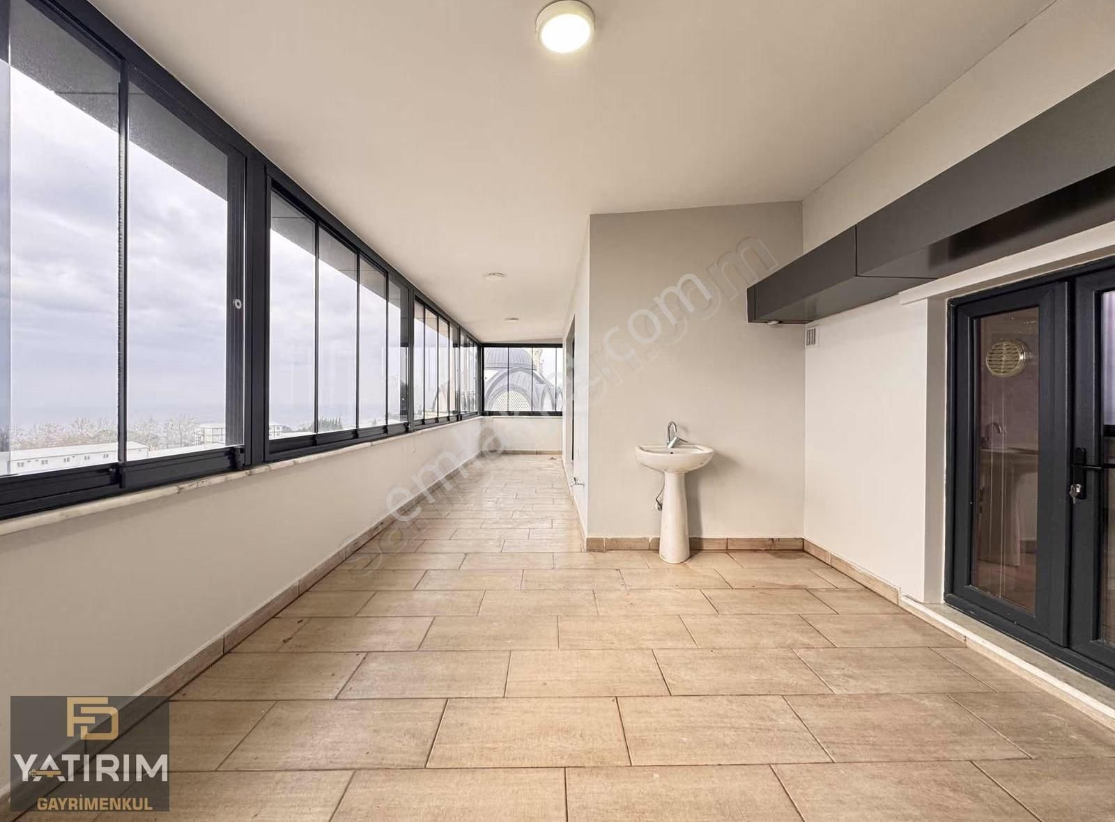 Cami Mahallesi Sahil Yakını 3+1 200 M2 Deniz Manzaralı Dubleks - Görsel 16