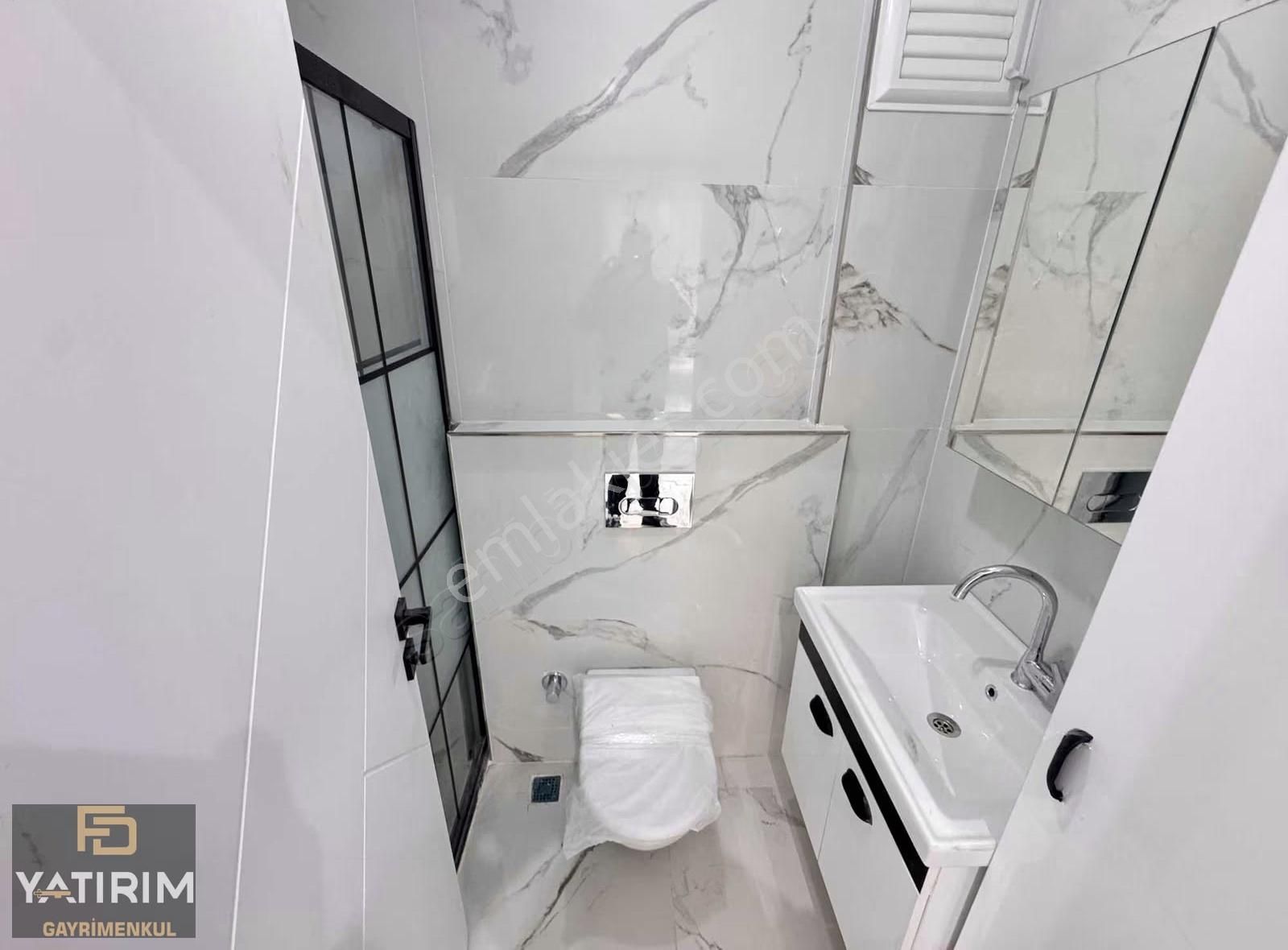 Deniz Manzaralı Asansörlü K.otopark 3+1 200 M2 Çatı Dubleksi - Görsel 18