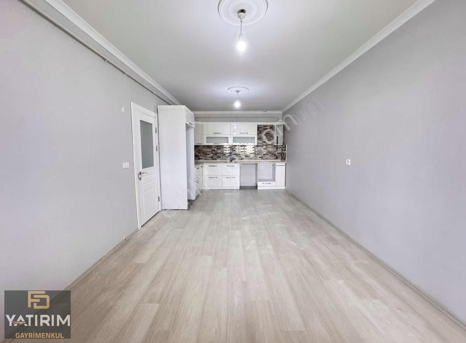 Cami Mahallesi Deniz Gören Asansörlü 4+1 200 M2 Çatı Dubleks - Görsel 14