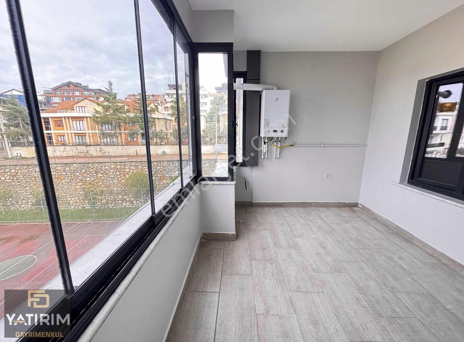 Cami Mahallesi Deniz Gören Asansörlü 4+1 200 M2 Çatı Dubleks - Görsel 18