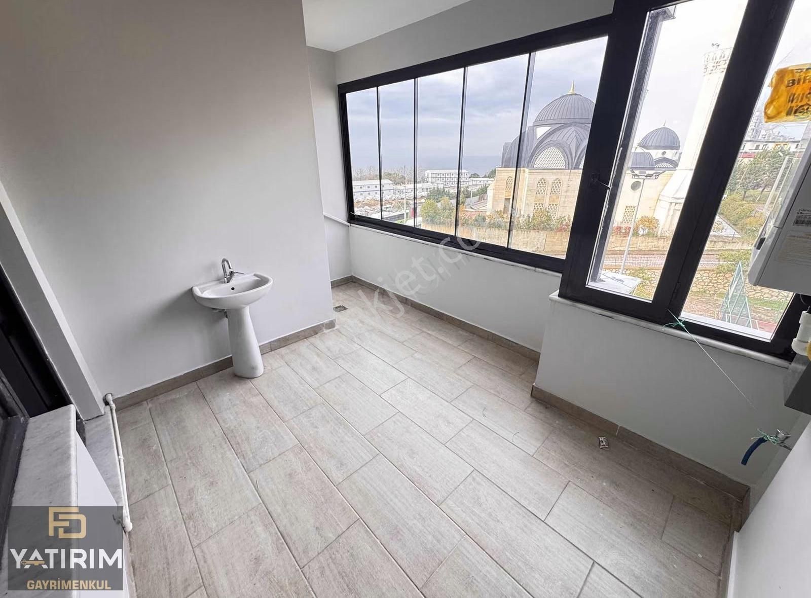 Cami Mahallesi Deniz Gören Asansörlü 4+1 200 M2 Çatı Dubleks - Görsel 21