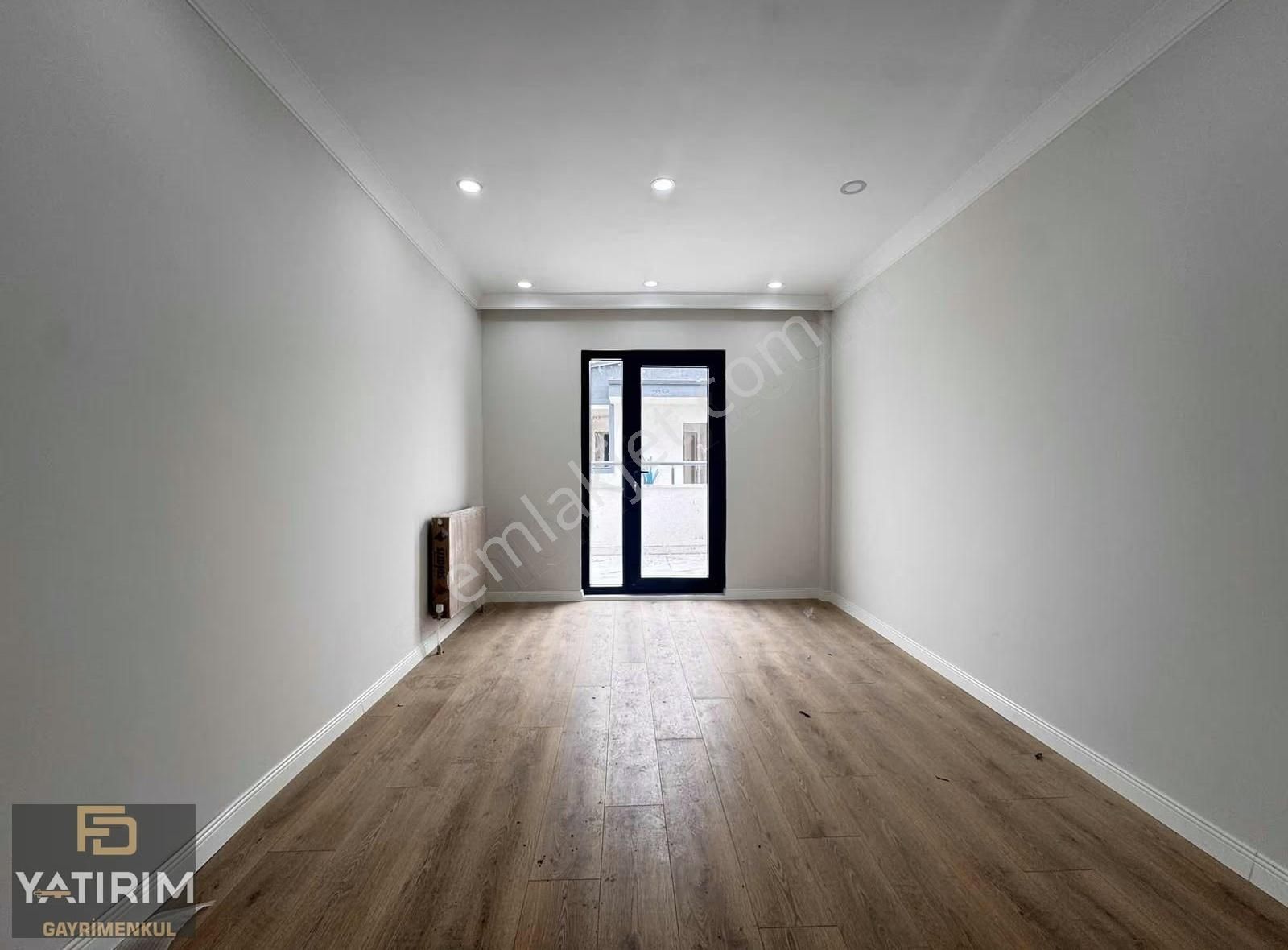 Sırasöğütler Marmaray Yakını Geniş 4+1 200 M2 Çatı Dubleksi - Görsel 8