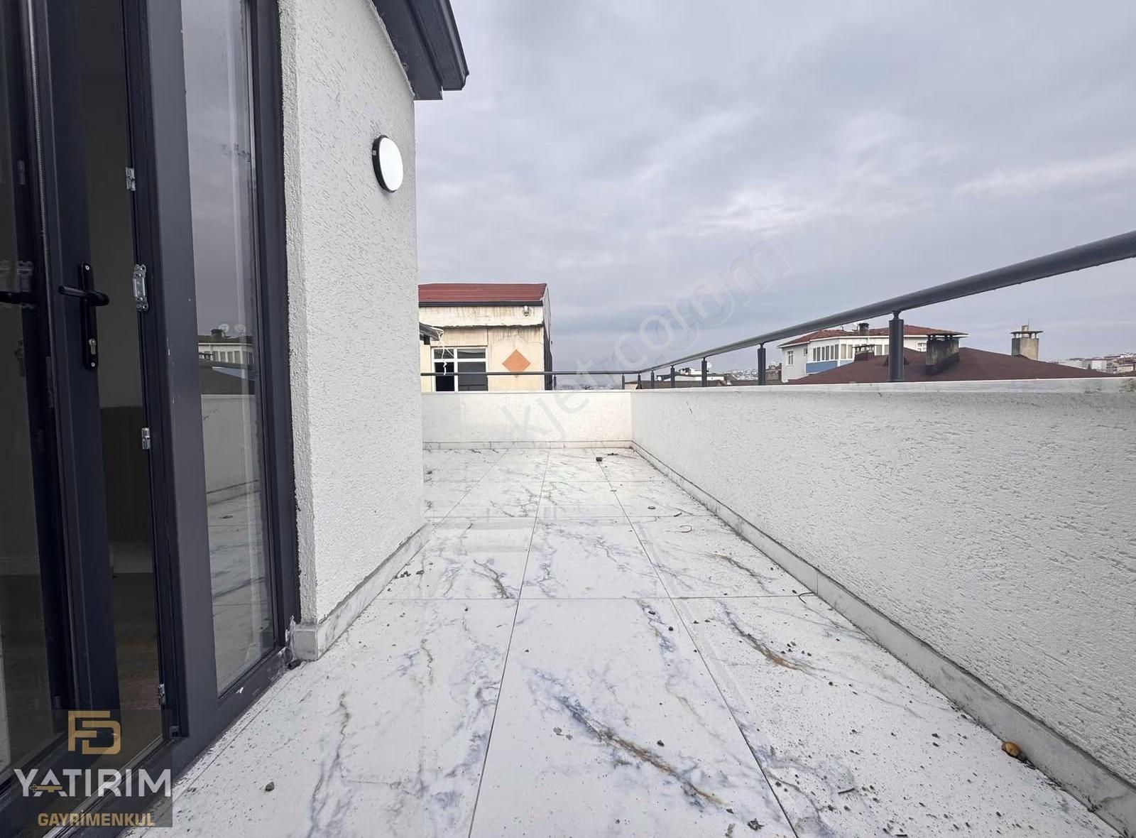 Sırasöğütler Marmaray Yakını Geniş 4+1 200 M2 Çatı Dubleksi - Görsel 27