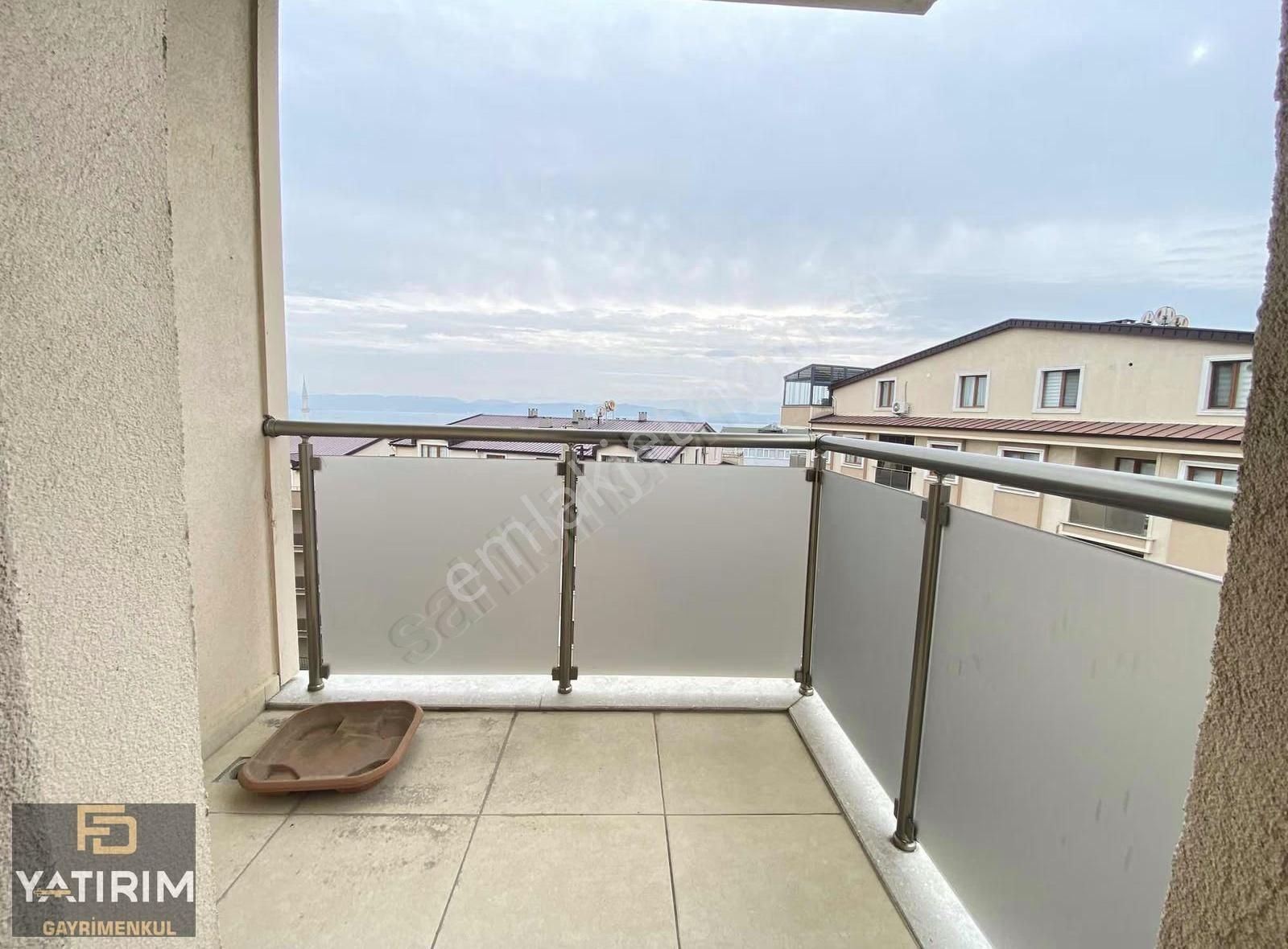 Cami Mah. Sindoma Sitesinde Deniz Manzaralı 5+1 250m2 Dubleks - Görsel 26