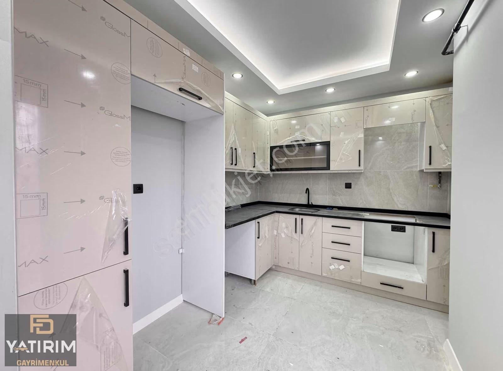 Sırasöğütler Marmaray Yakını Asansörlü 2+1 Orta Kat - Görsel 17