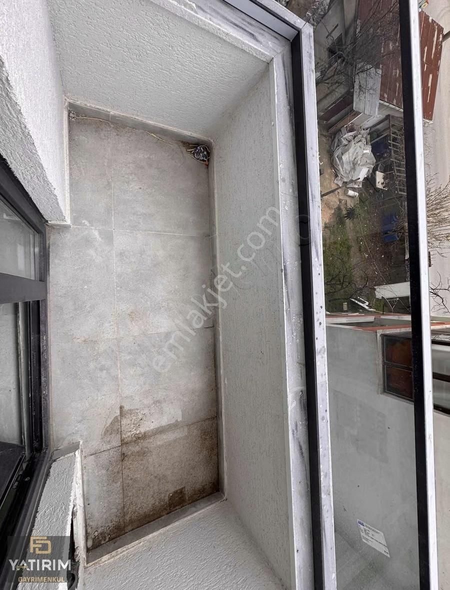 Sırasöğütler Marmaray Yakını Asansörlü 2+1 Orta Kat - Görsel 4