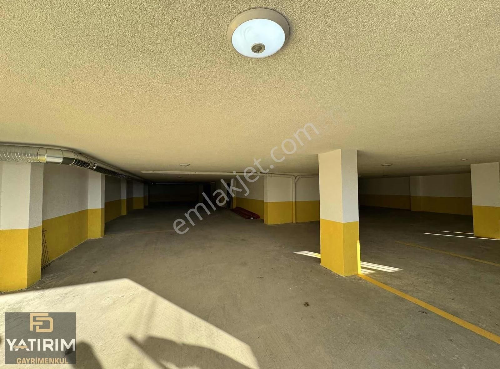 Cami Mahallesi Sahil Yakını 4+1 200 M2 Asansörlü Bahçe Dubleksi - Görsel 2