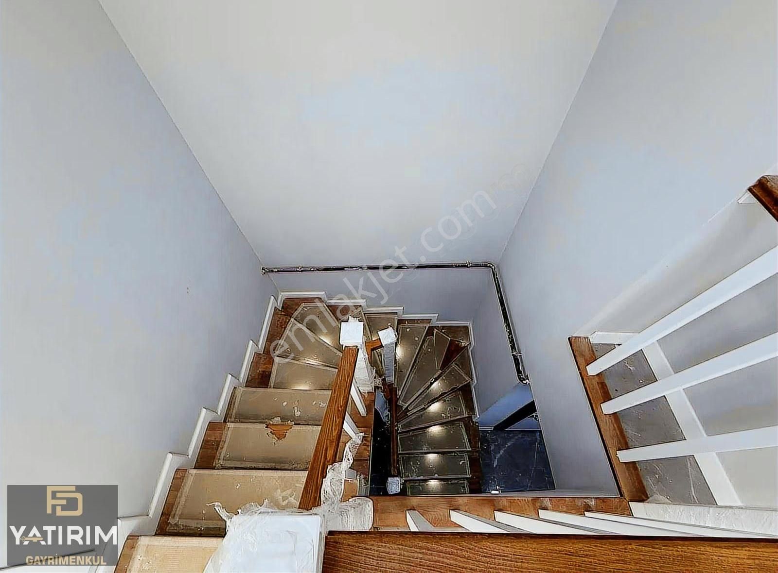 Tuzla Caddesi Yakını 4+1 185 M2 Lüks Çatı Dubleksi - Görsel 14