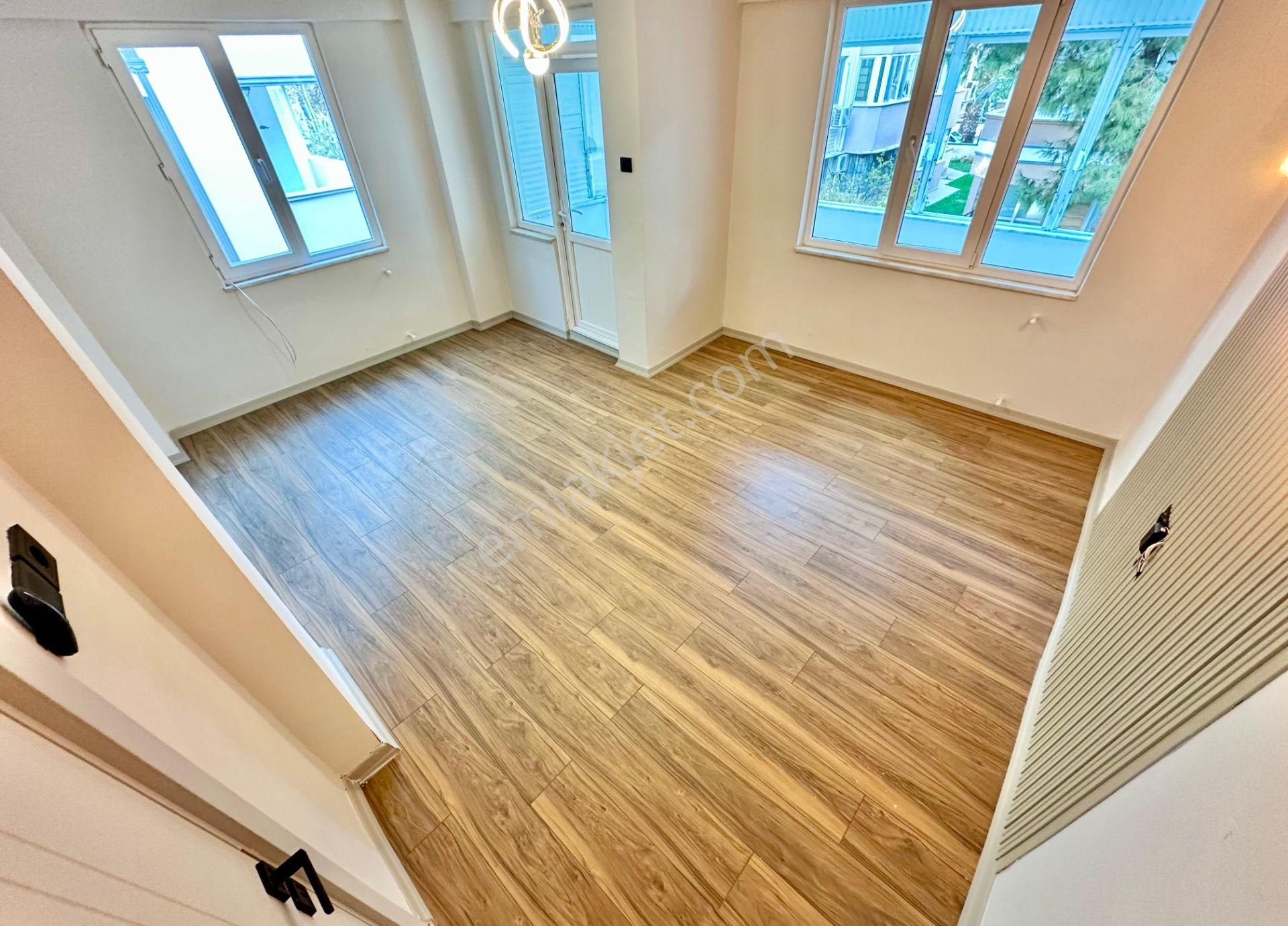 ꧁ay Emlaktan꧁akçay Merkezde İçi Komple Yenilenmiş Ultra Lüks Tasarım Giriş Üstü Satılık 2+1 Daire - Görsel 11