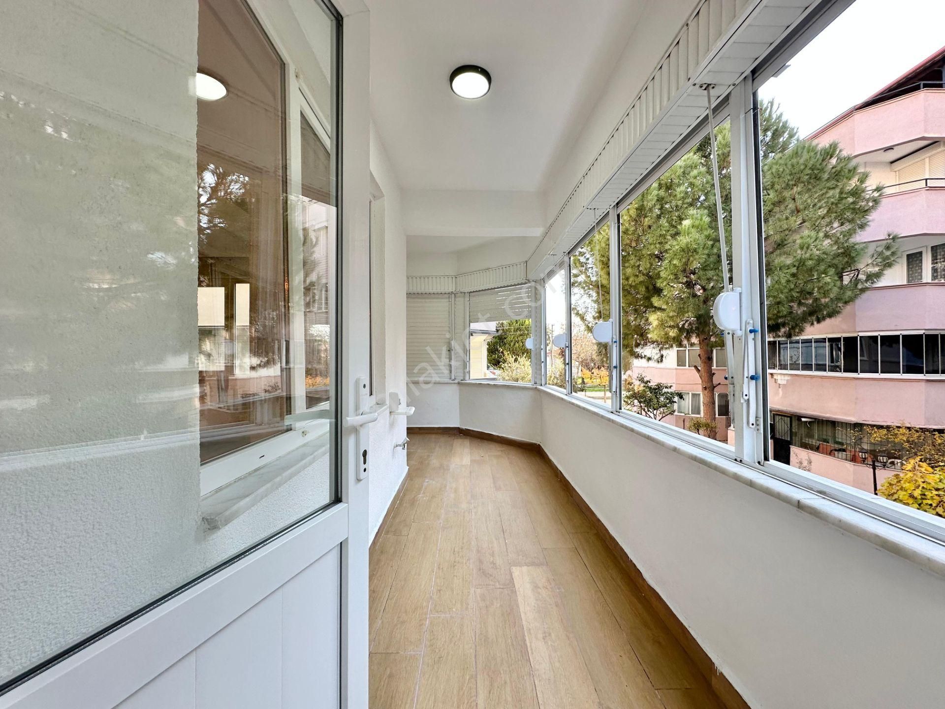 ꧁ay Emlaktan꧁akçay Merkezde İçi Komple Yenilenmiş Ultra Lüks Tasarım Giriş Üstü Satılık 2+1 Daire - Görsel 15