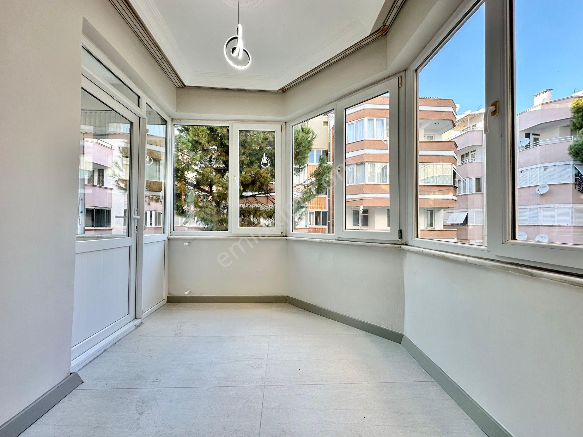 ꧁ay Emlaktan꧁akçay Merkezde İçi Komple Yenilenmiş Ultra Lüks Tasarım Giriş Üstü Satılık 2+1 Daire - Görsel 18