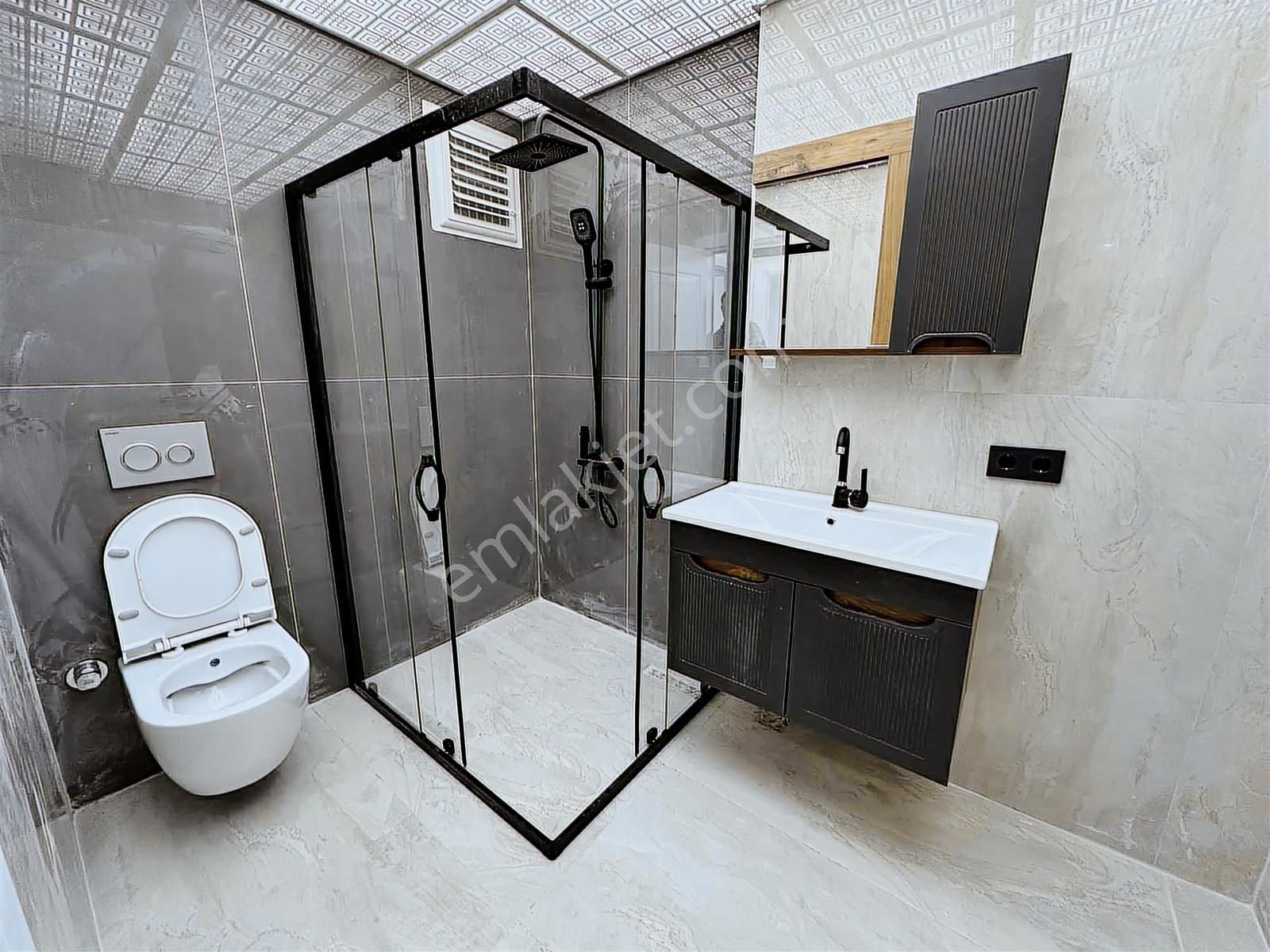 Alan Emlak; Full Kredi, İçi Full Yenilendi,tramvay Alt. Asansör - Görsel 12