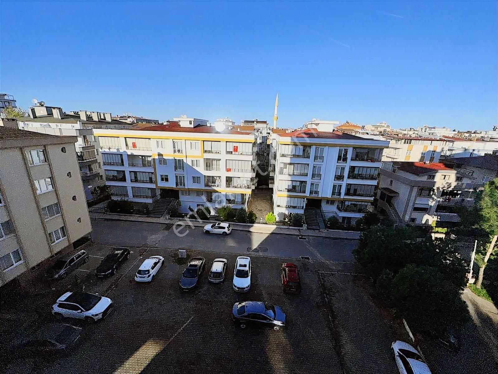 Alan Emlak; Full Kredi, İçi Full Yenilendi,tramvay Alt. Asansör - Görsel 19