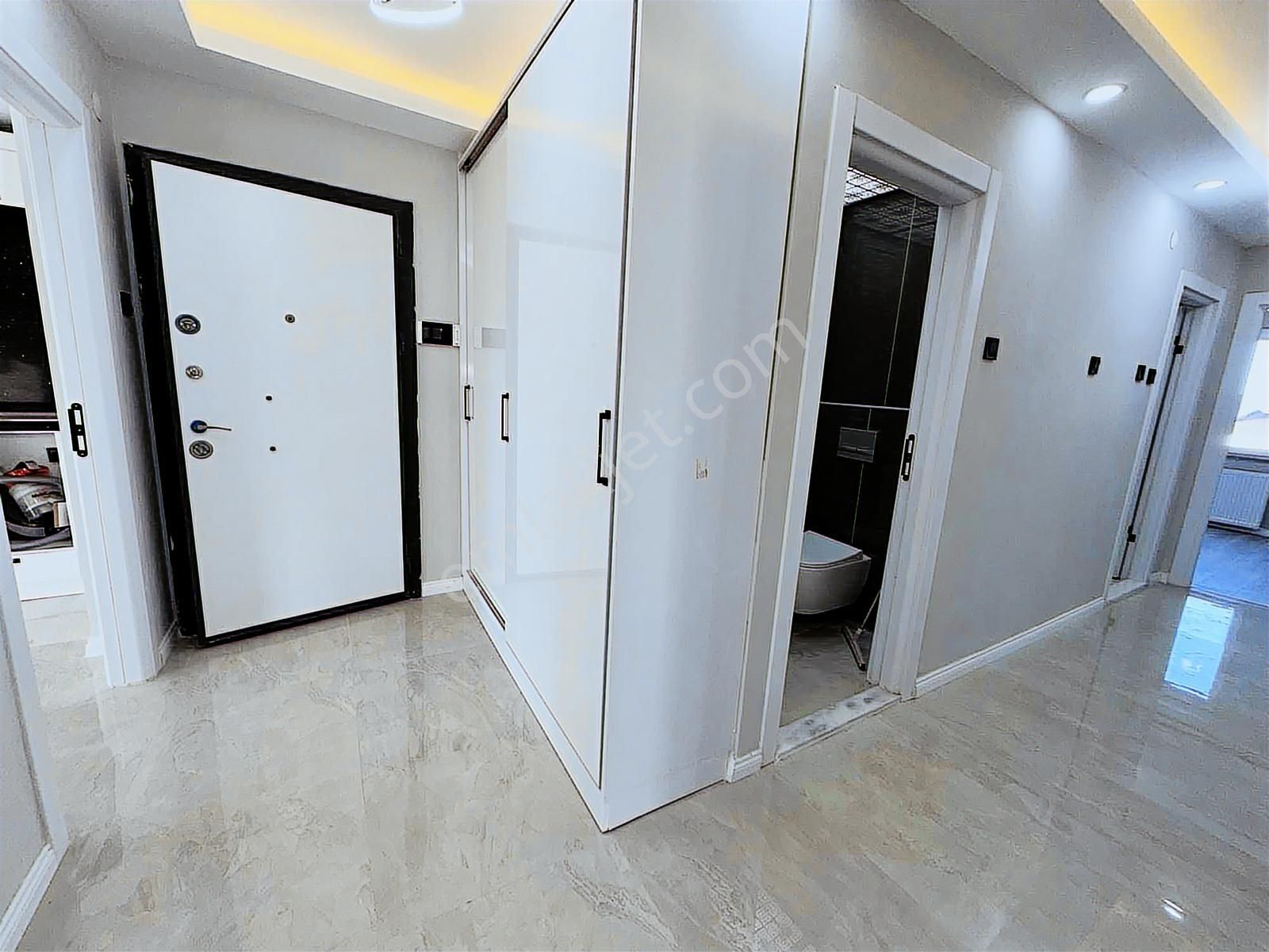 Alan Emlak; Full Kredi, İçi Full Yenilendi,tramvay Alt. Asansör - Görsel 29