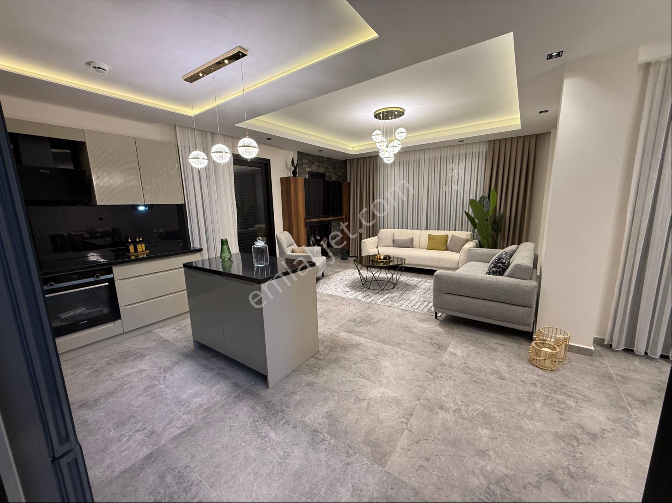 Kuşadası Davutlarda Satılık Deniz Manzaralı 5+2 Özel Havuzlu Villa - Görsel 28