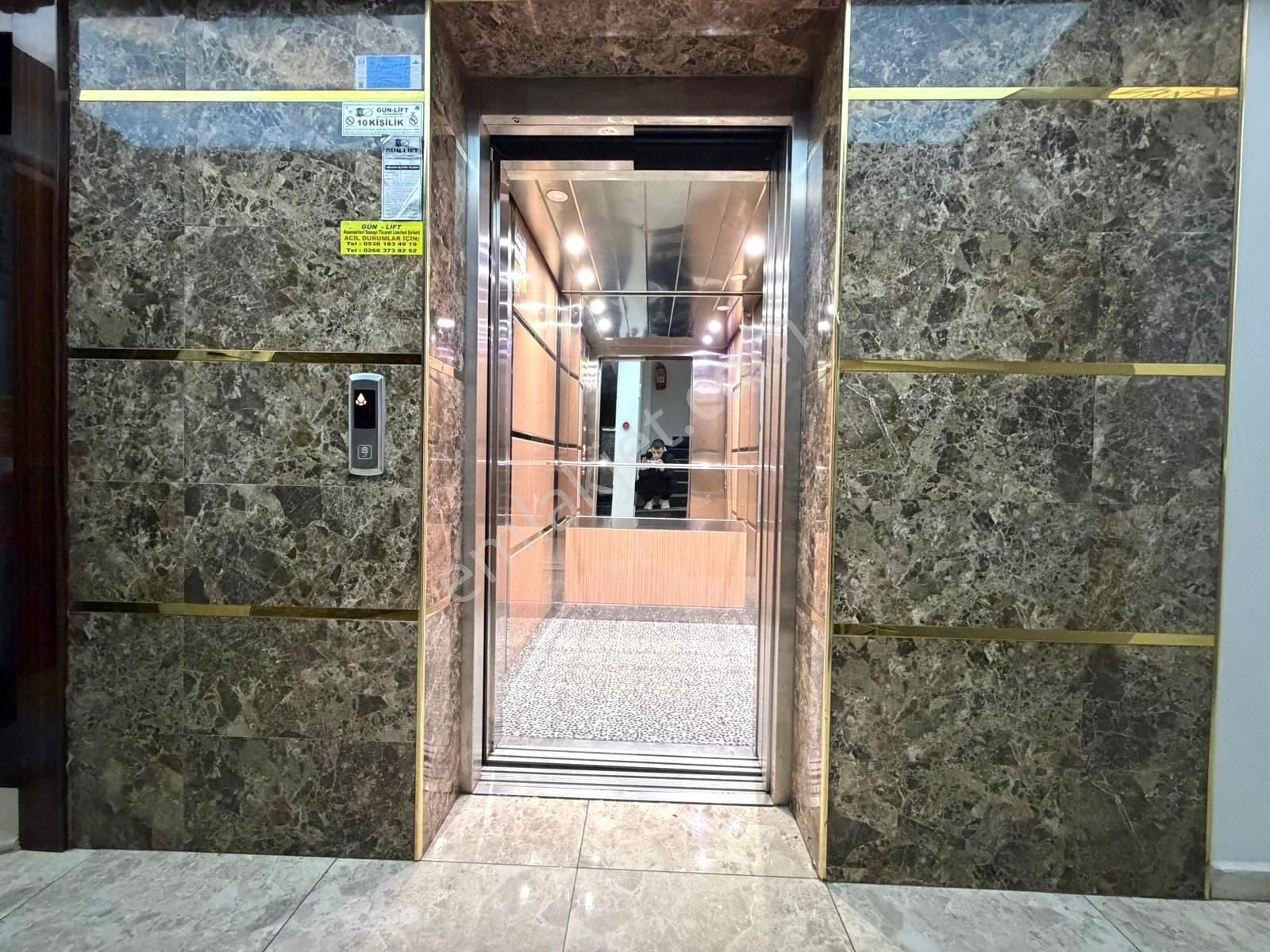 🏡 Referans'tan Altınkum'da Doğalgazlı Modern Yapılı Asansörlü Açık Mutfak 2+1 Daire - Görsel 30