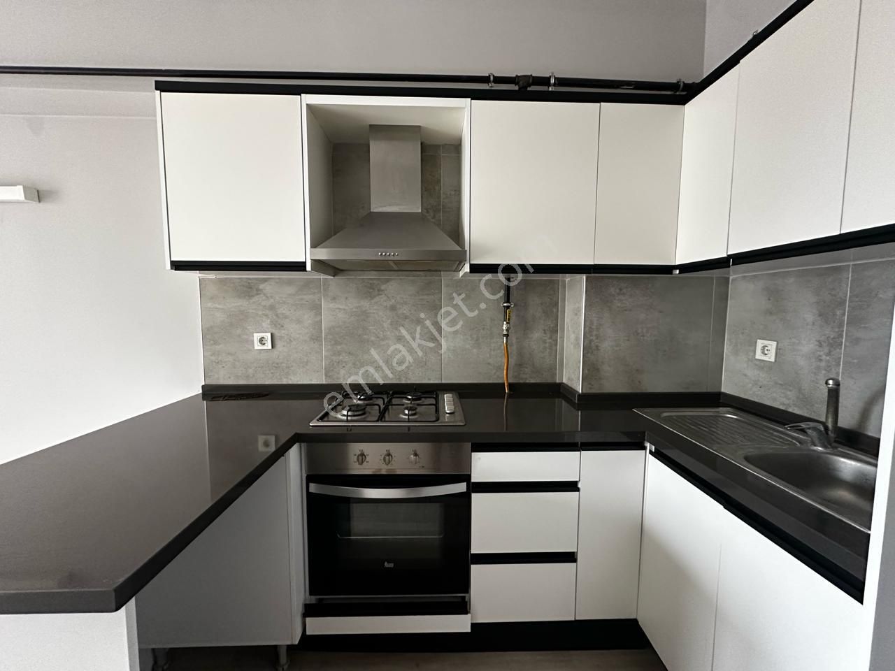 Çanakkale Kepez Hamidiye Mah. Site İçi Geniş Kiralık 1+1 Daire! - Görsel 10