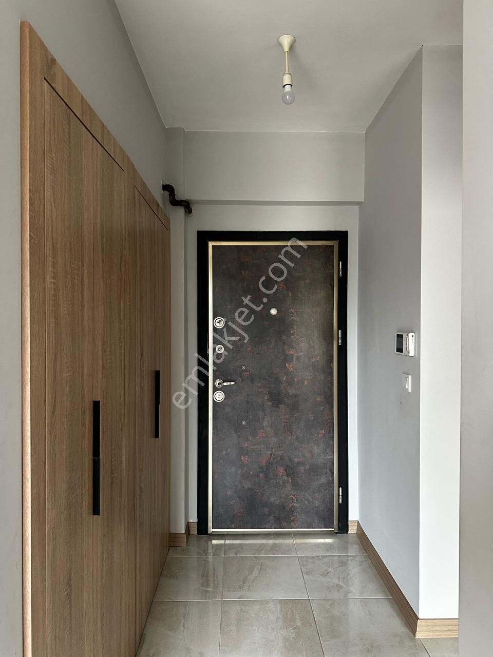 Çanakkale Kepez Hamidiye Mah. Site İçi Geniş Kiralık 1+1 Daire! - Görsel 3