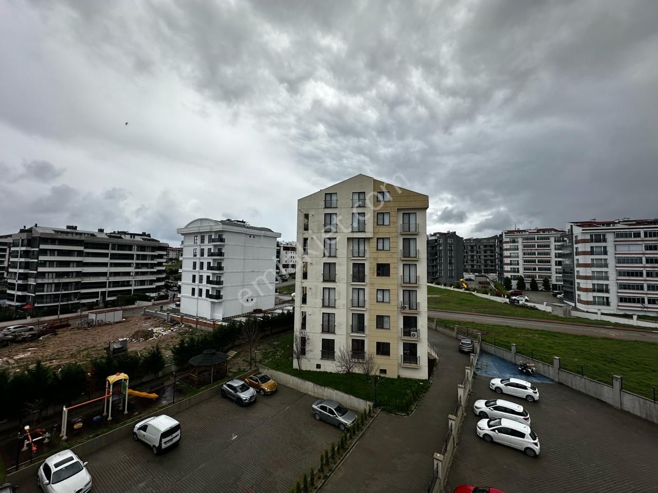 Çanakkale Kepez Hamidiye Mah. Site İçi Geniş Kiralık 1+1 Daire! - Görsel 22