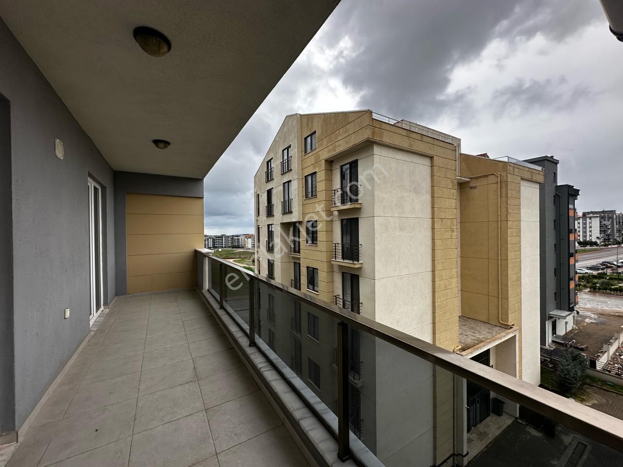 Çanakkale Kepez Hamidiye Mah. Site İçi Geniş Kiralık 1+1 Daire! - Görsel 23