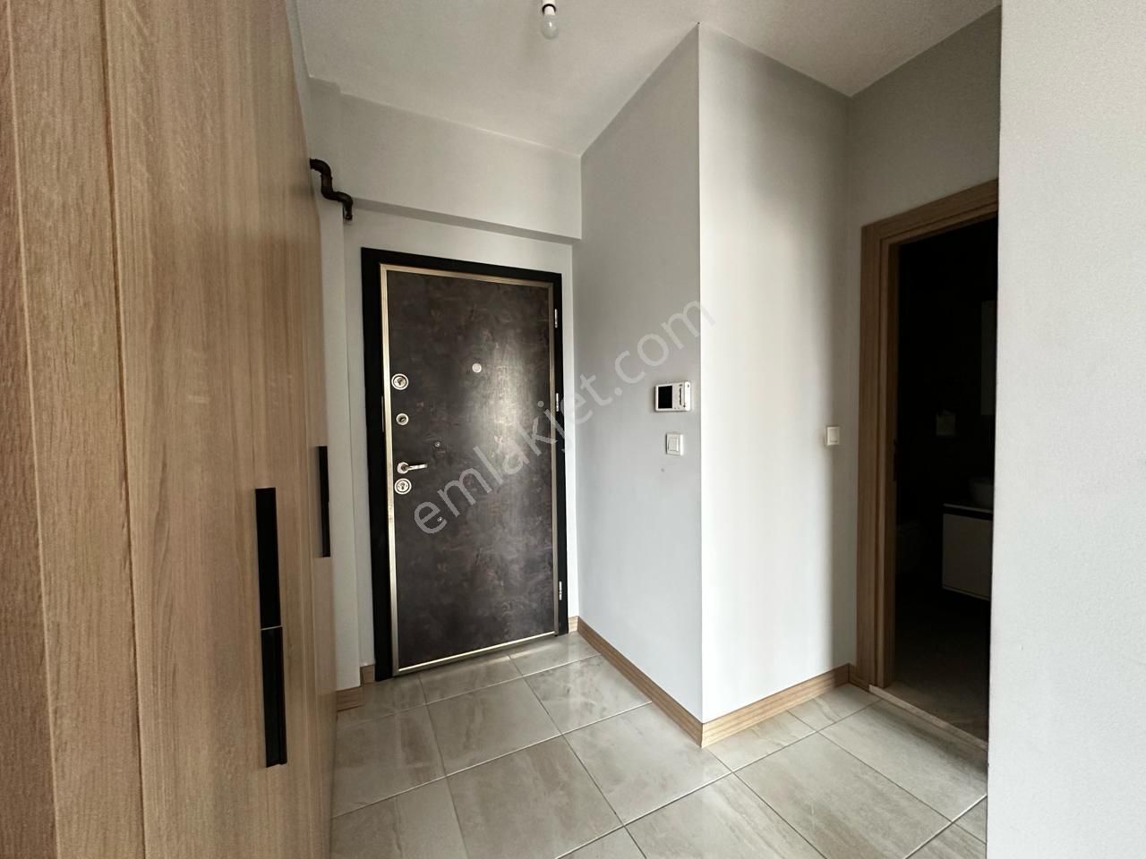Çanakkale Kepez Hamidiye Mah. Site İçi Geniş Kiralık 1+1 Daire! - Görsel 4