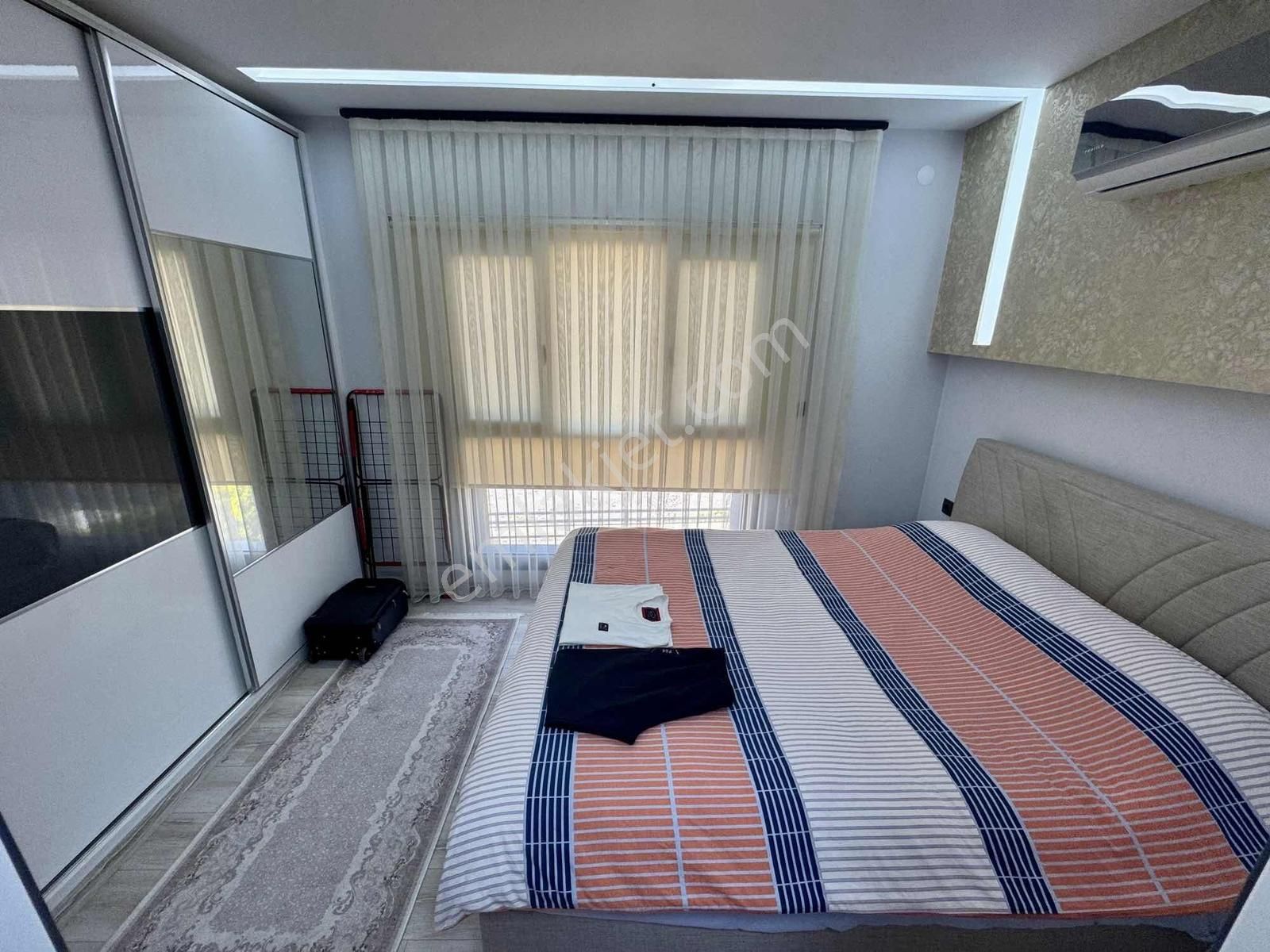 Kuşadası Davutlar'da Tek Müstakil Havuzlu Satılık 3+1 Villa - Görsel 25