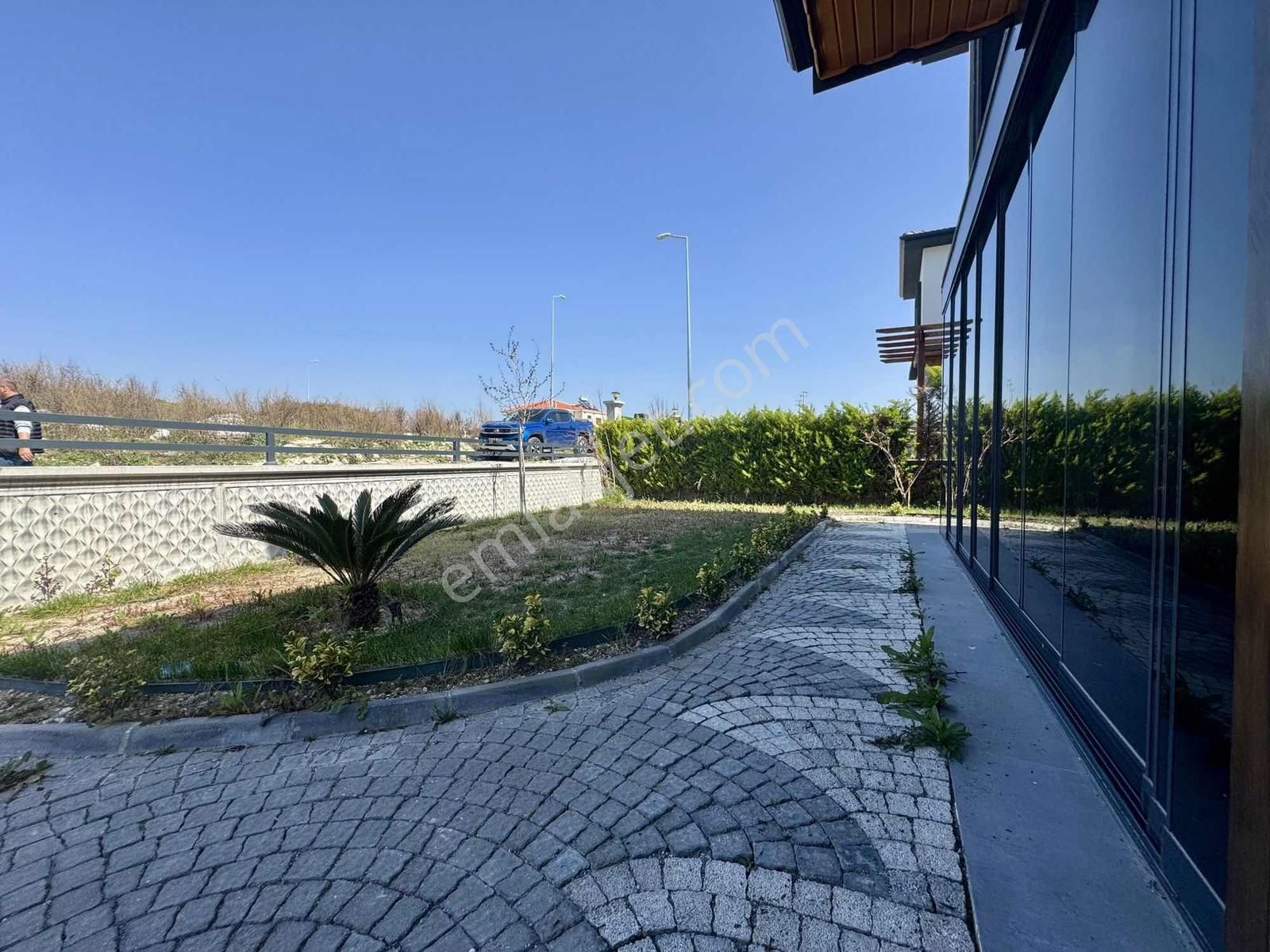 Kuşadası Davutlar'da Tek Müstakil Havuzlu Satılık 3+1 Villa - Görsel 8