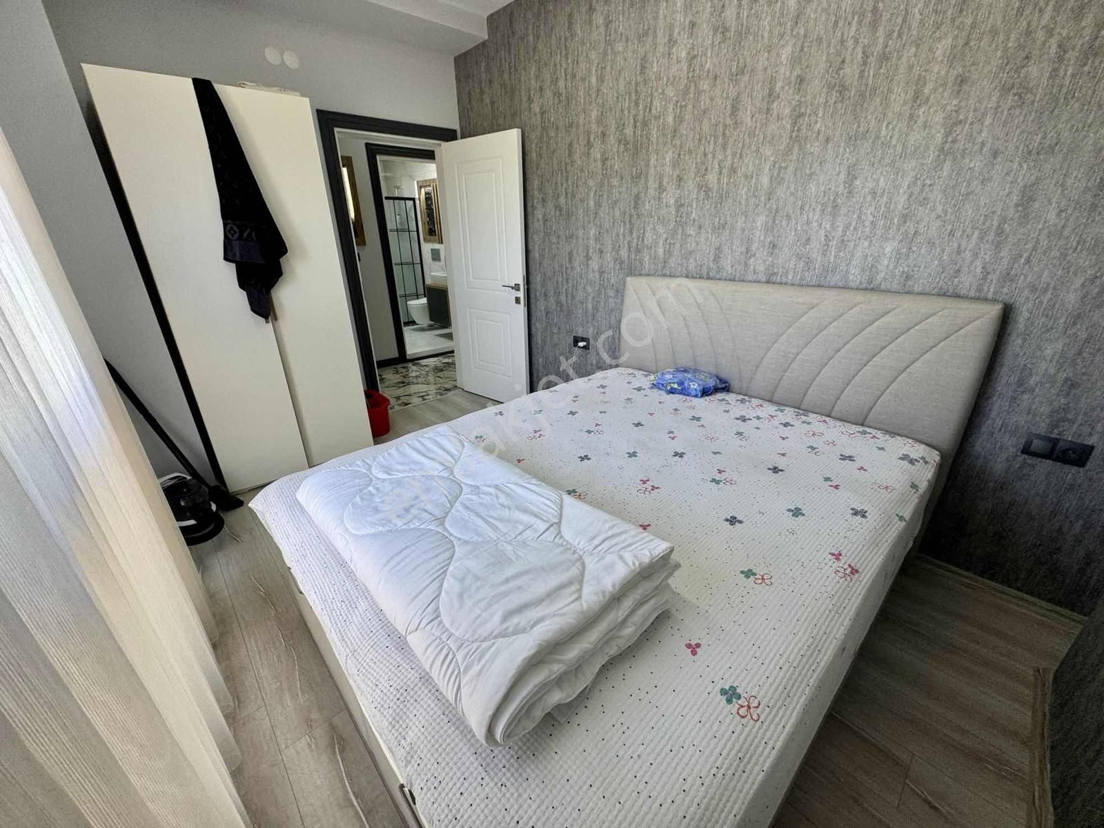 Kuşadası Davutlar'da Tek Müstakil Havuzlu Satılık 3+1 Villa - Görsel 26