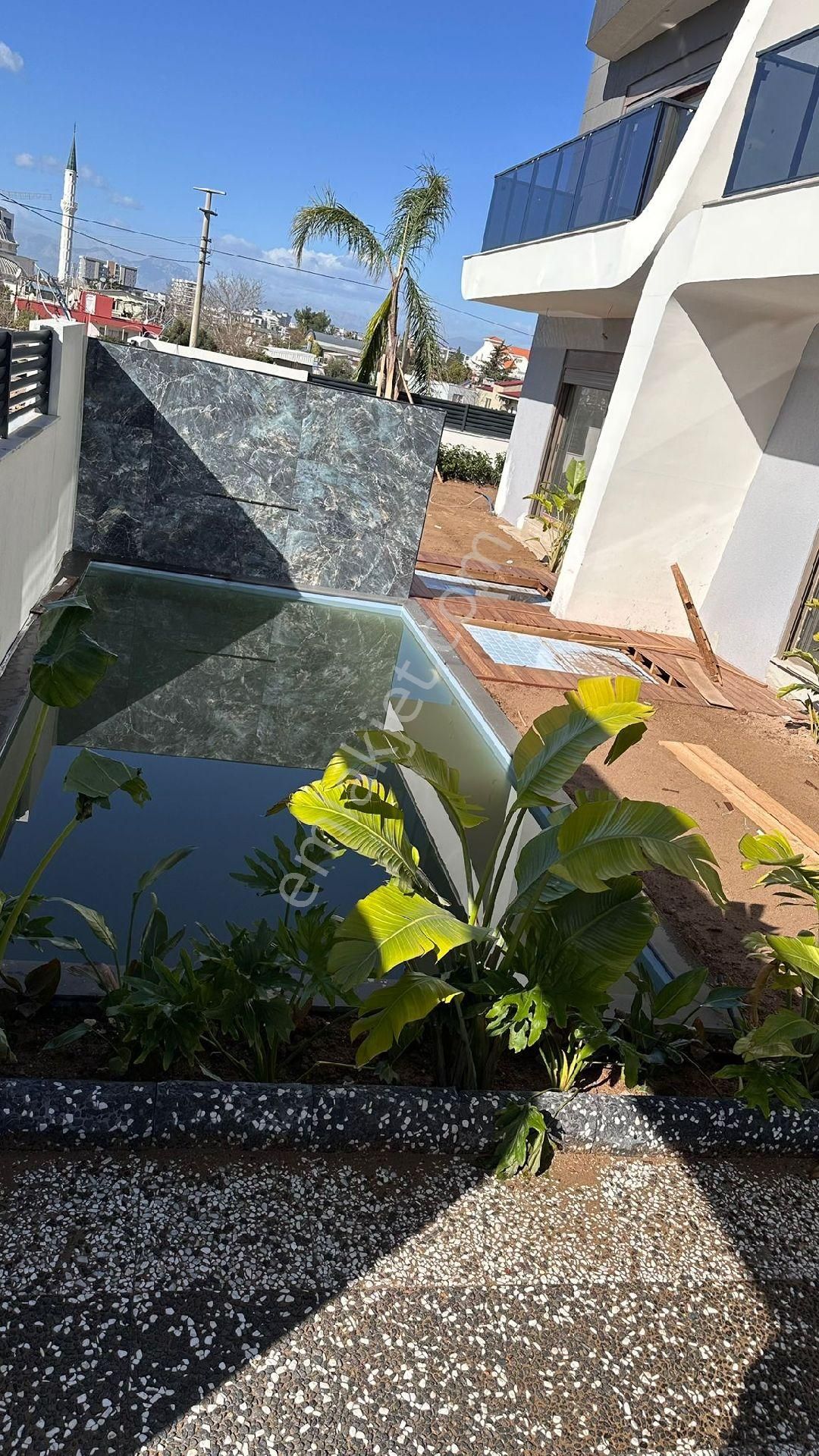 Ermenek Te Lüks Sitede Villa - Görsel 11