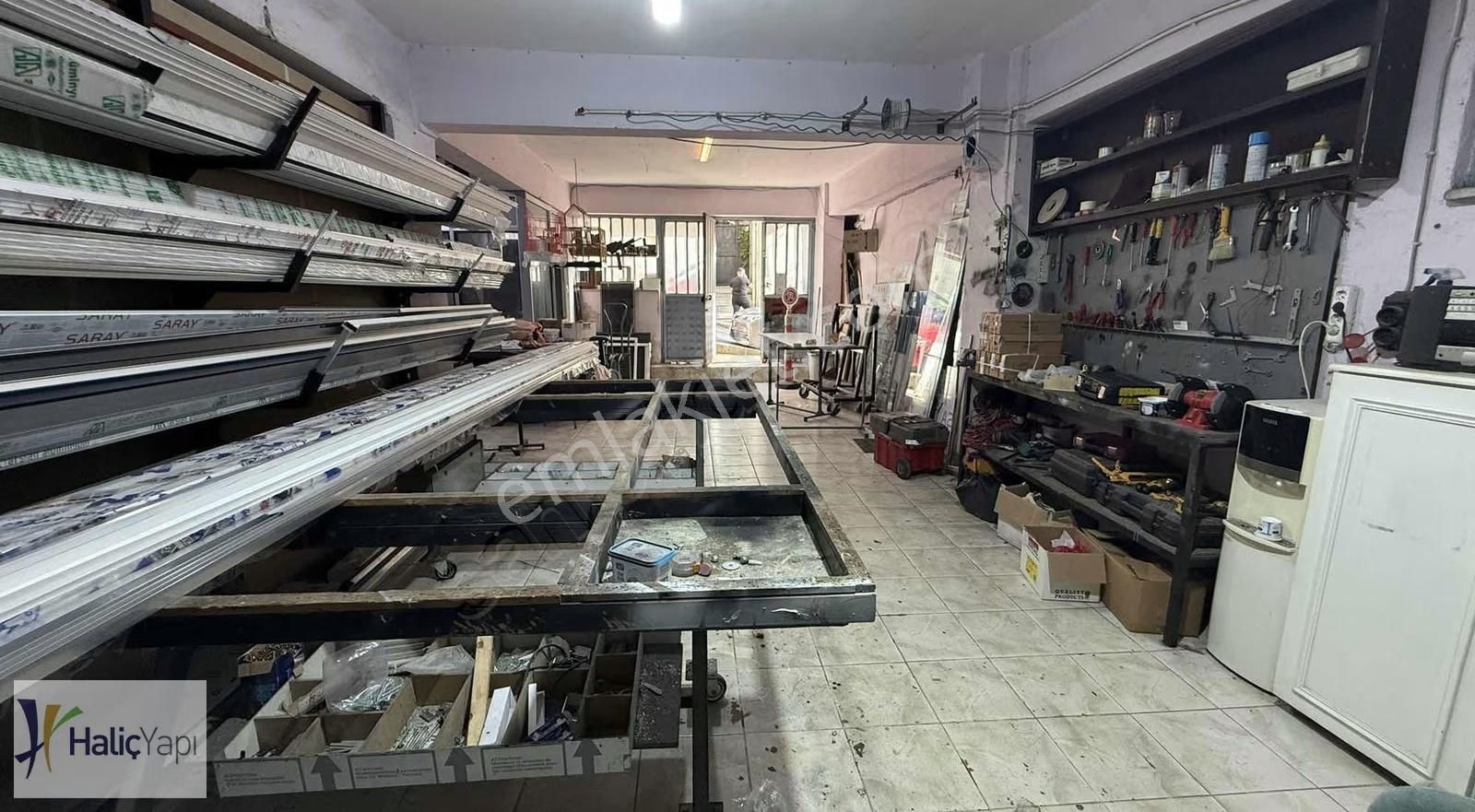 Gürselde Çağlayan Adalet Sarayına Yakın Satılık Dükkan
