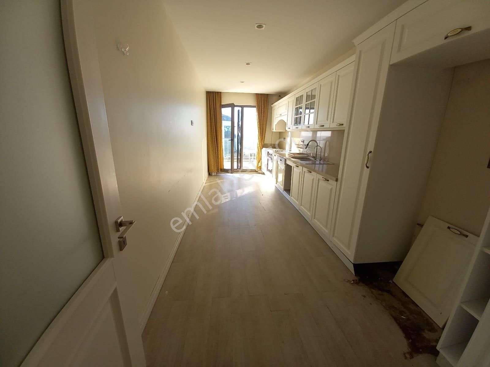 Pınartepe Mah Site İçi Kiralık Teraslı Deniz Manzaralı 2+1 - Görsel 17