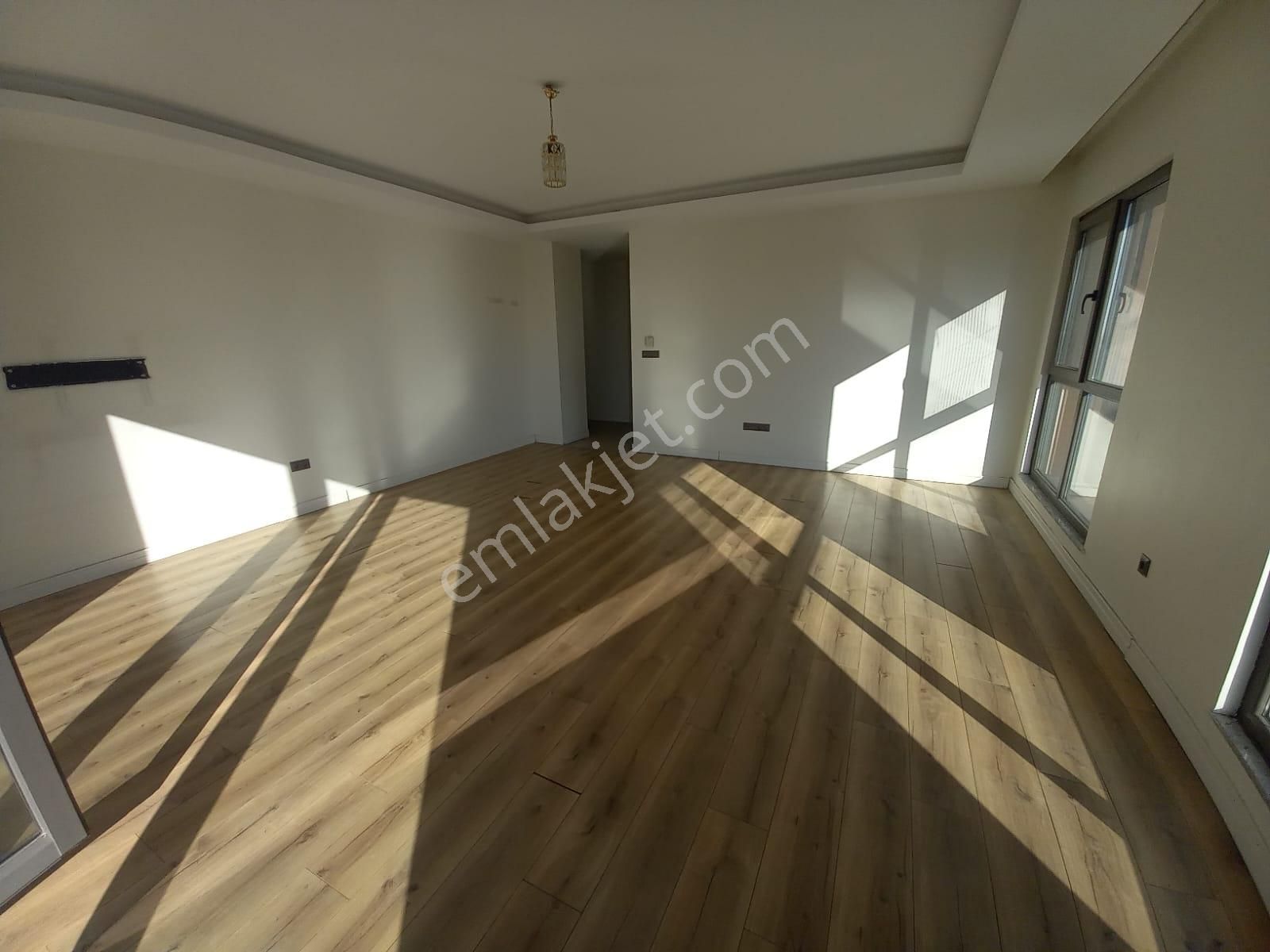 Pınartepe Mah Site İçi Kiralık Teraslı Deniz Manzaralı 2+1 - Görsel 4