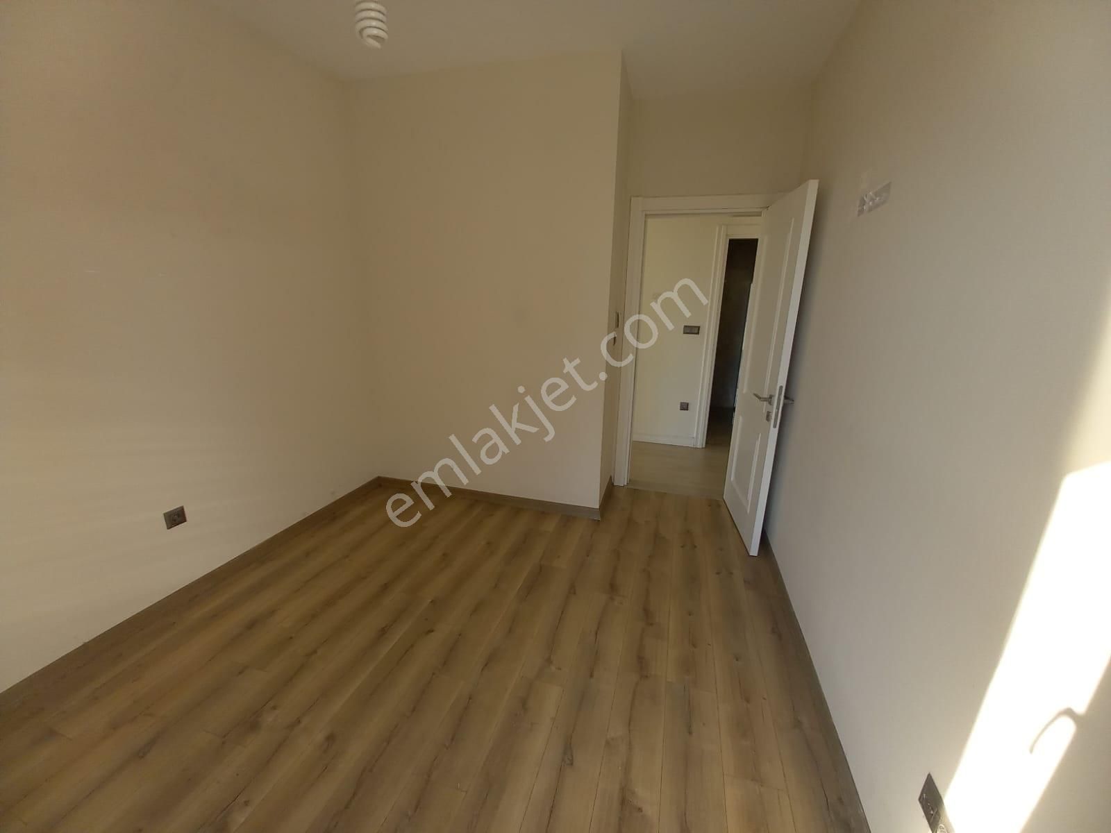 Pınartepe Mah Site İçi Kiralık Teraslı Deniz Manzaralı 2+1 - Görsel 16