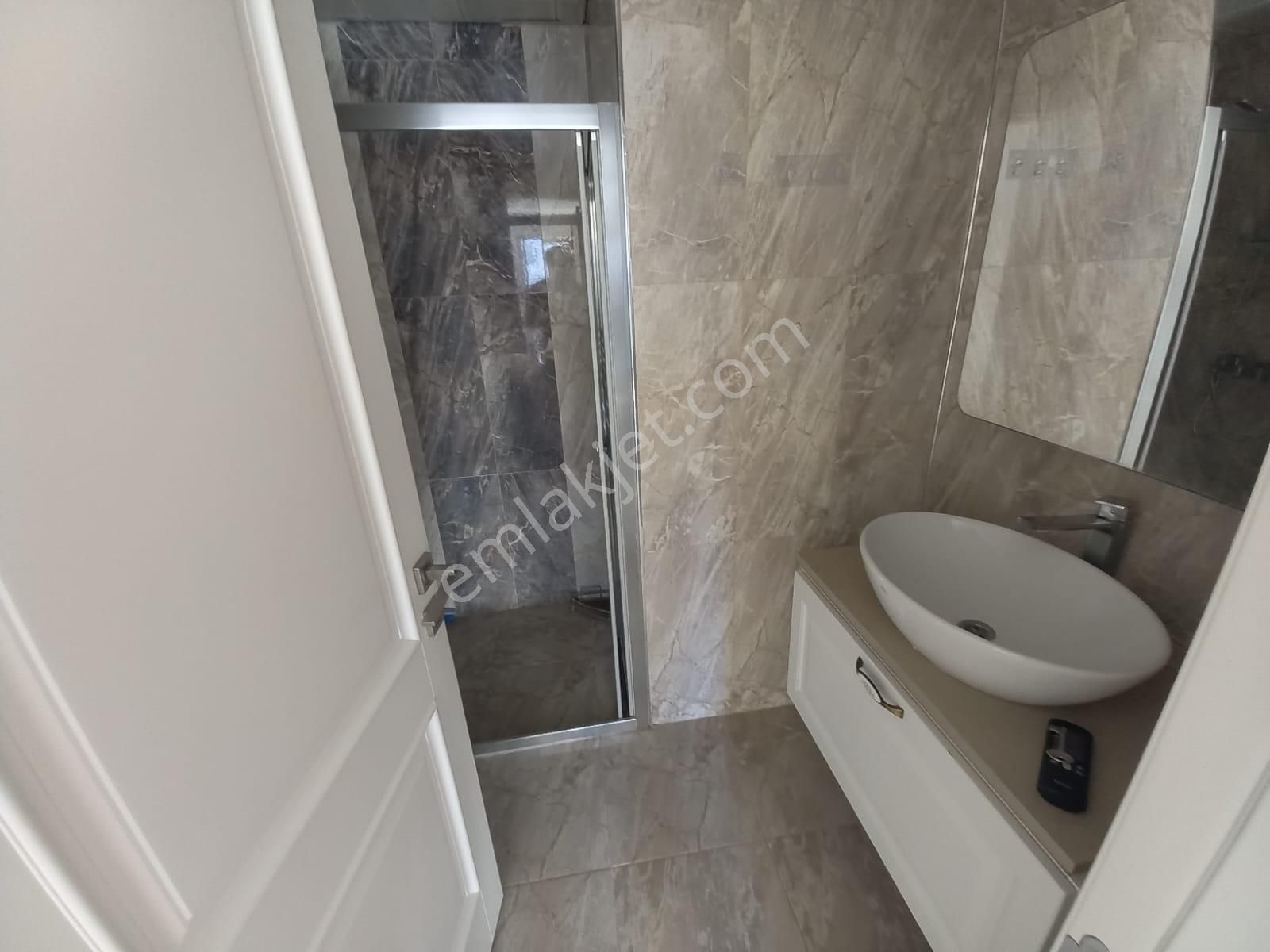Pınartepe Mah Site İçi Kiralık Teraslı Deniz Manzaralı 2+1 - Görsel 31