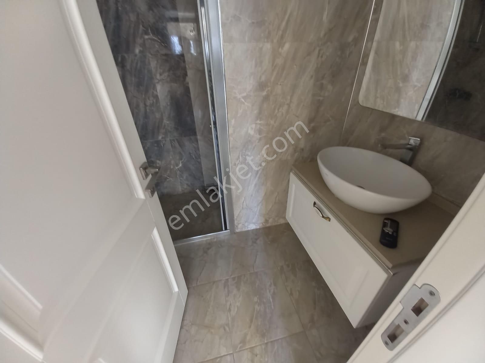 Pınartepe Mah Site İçi Kiralık Teraslı Deniz Manzaralı 2+1 - Görsel 9