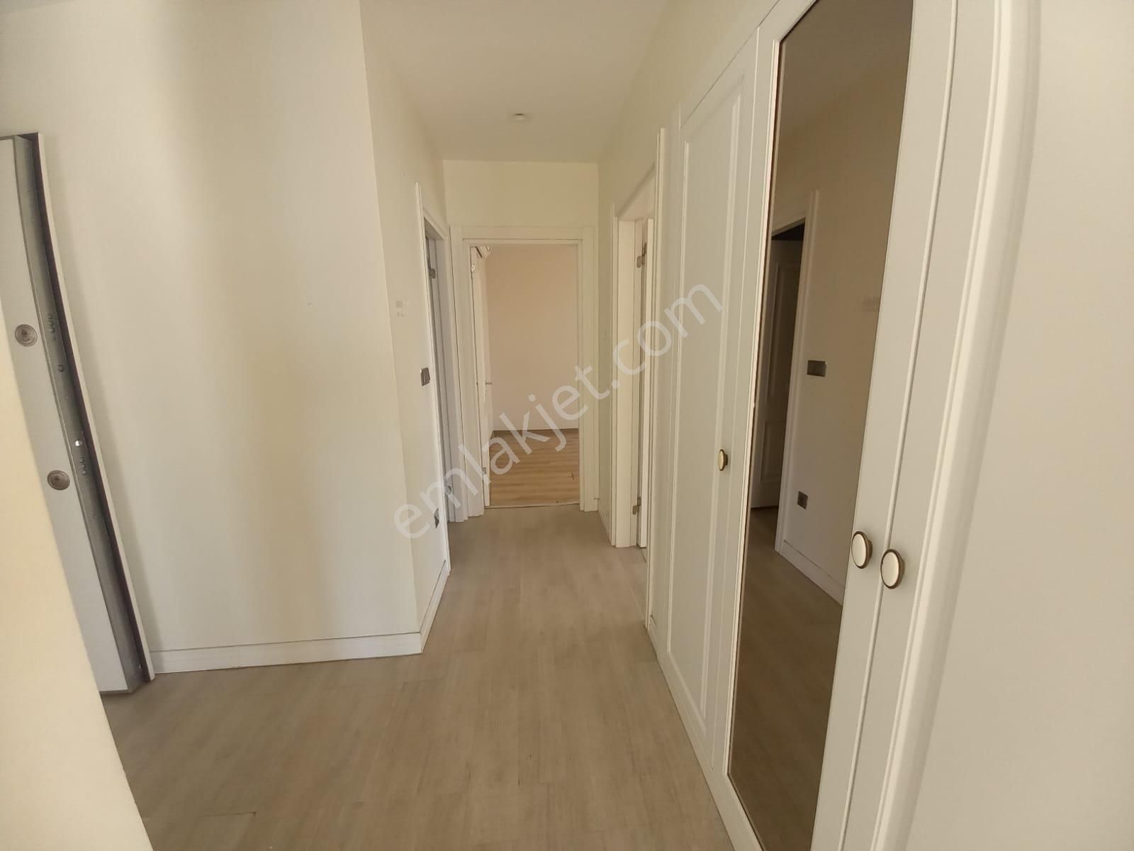 Pınartepe Mah Site İçi Kiralık Teraslı Deniz Manzaralı 2+1 - Görsel 22