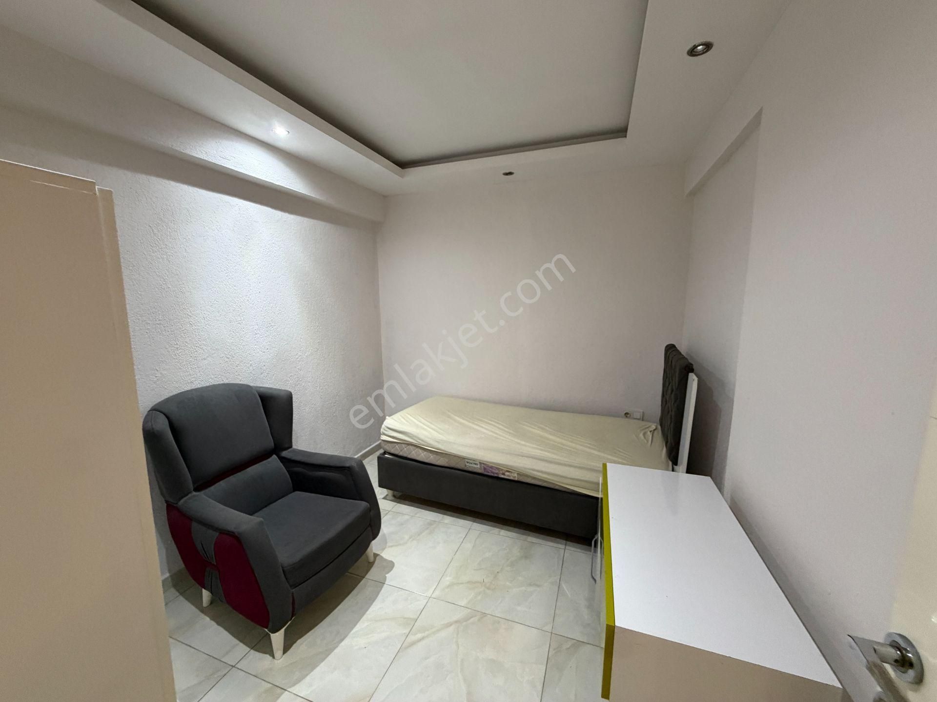 Atalar'da Ultra Lüks Eşyalı 2+1 Balkonlu Bulaşık Makineli Klimalı Apart - Görsel 10