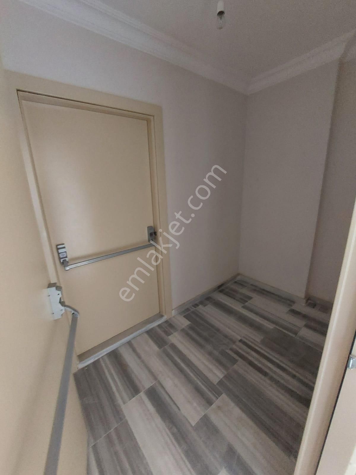 Mertcan Dan Sülüntepe Mah Arakat 3+1 Balkonlu Fırsat Kiralık - Görsel 14