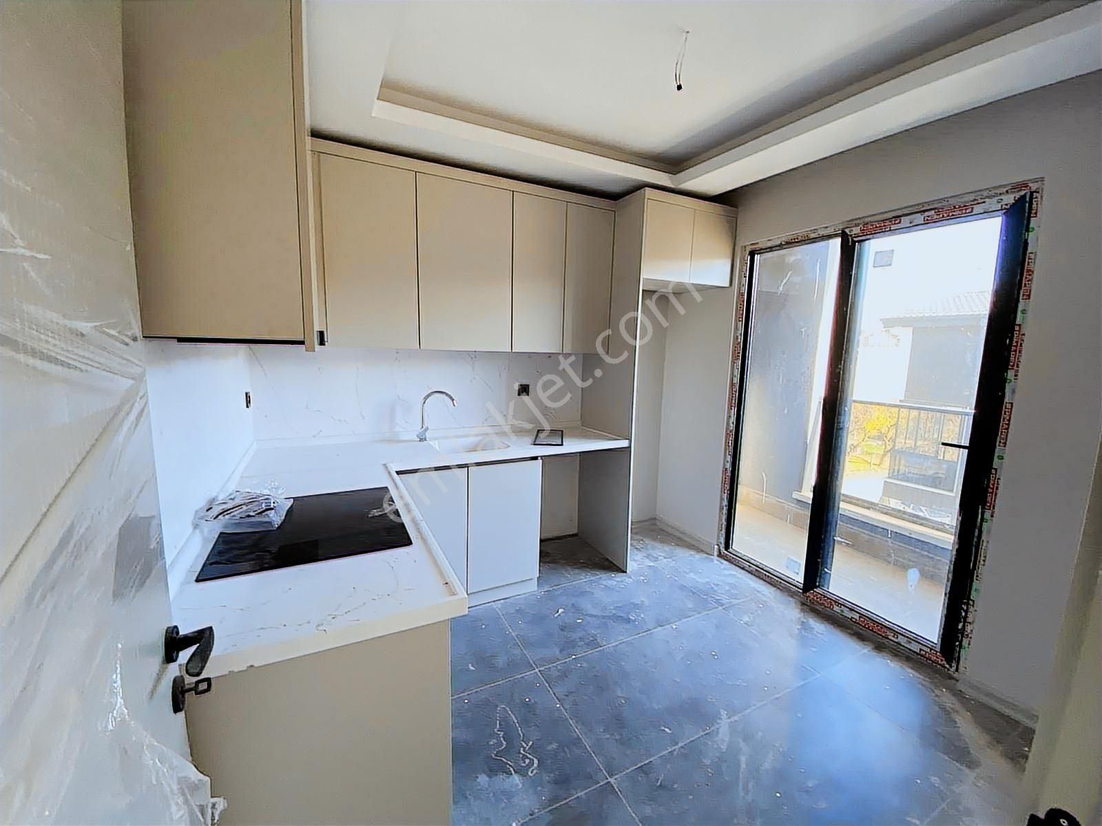 İncek Emlak'tan Sinema Ve Spor Salonlu Güvenlikli Sitede 2+1 - Görsel 2