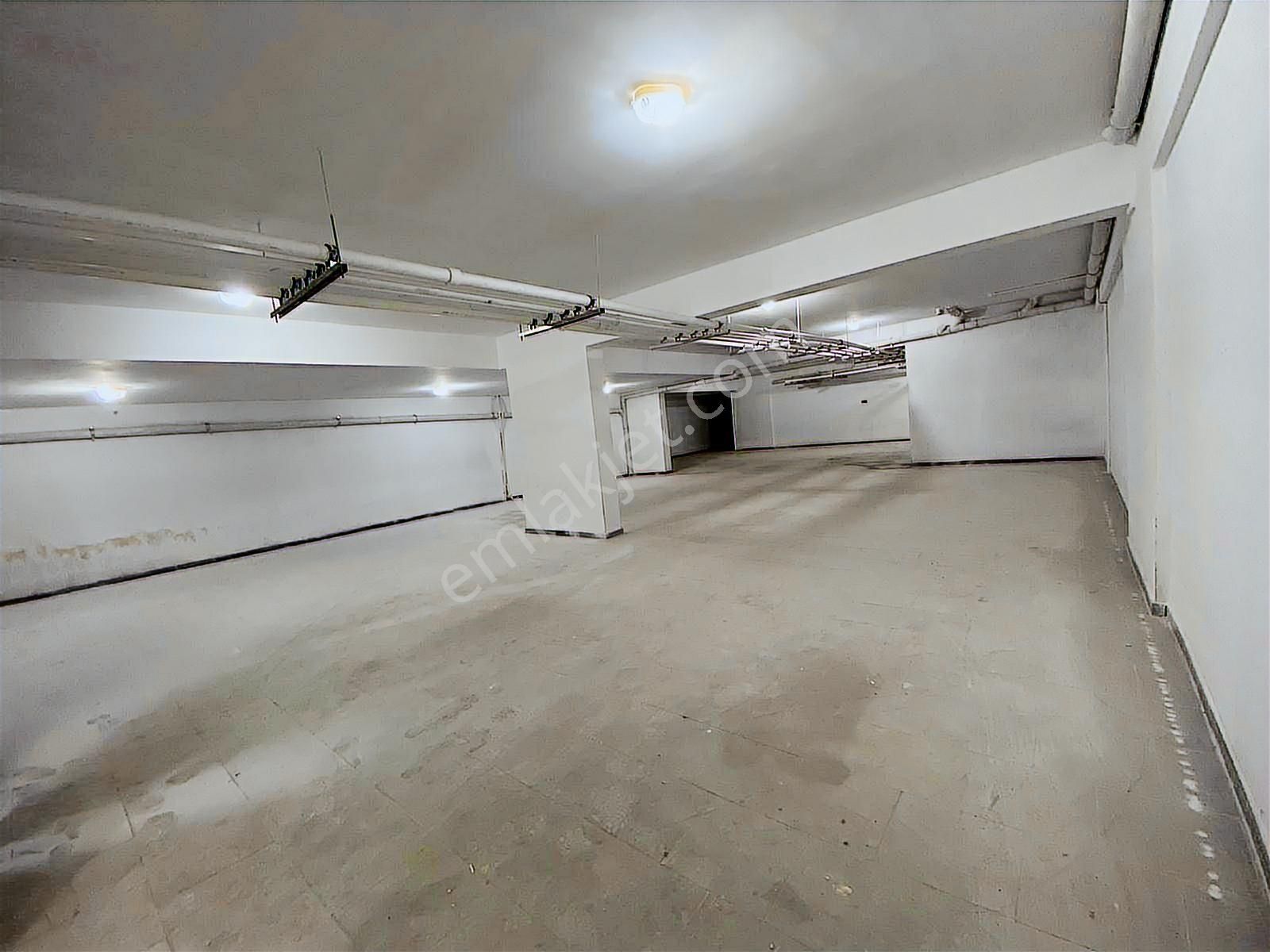 İncek Emlak'tan Sinema Ve Spor Salonlu Güvenlikli Sitede 2+1 - Görsel 33